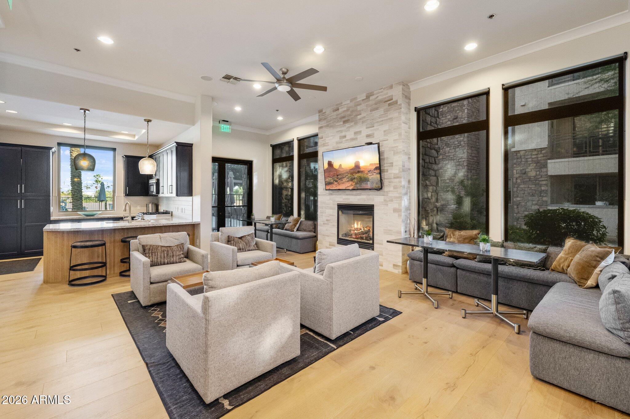 4803 N WOODMERE FAIRWAY 1005