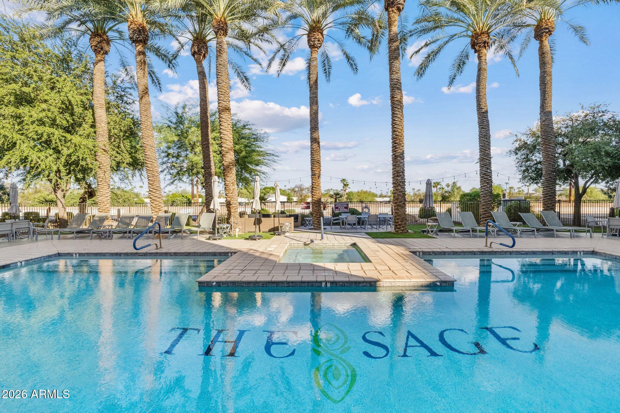 4803 N WOODMERE FAIRWAY 1005