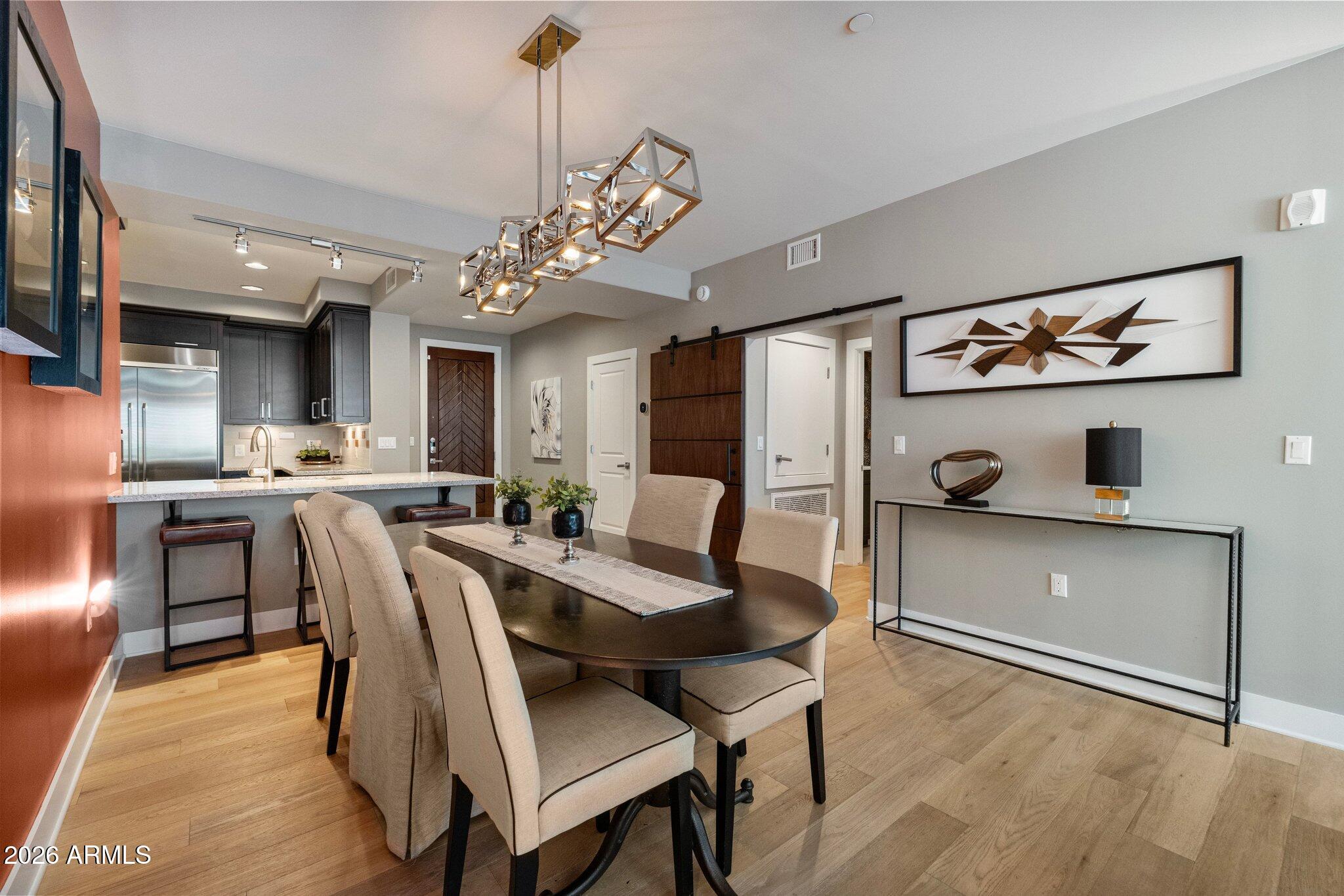 4803 N WOODMERE FAIRWAY 1005