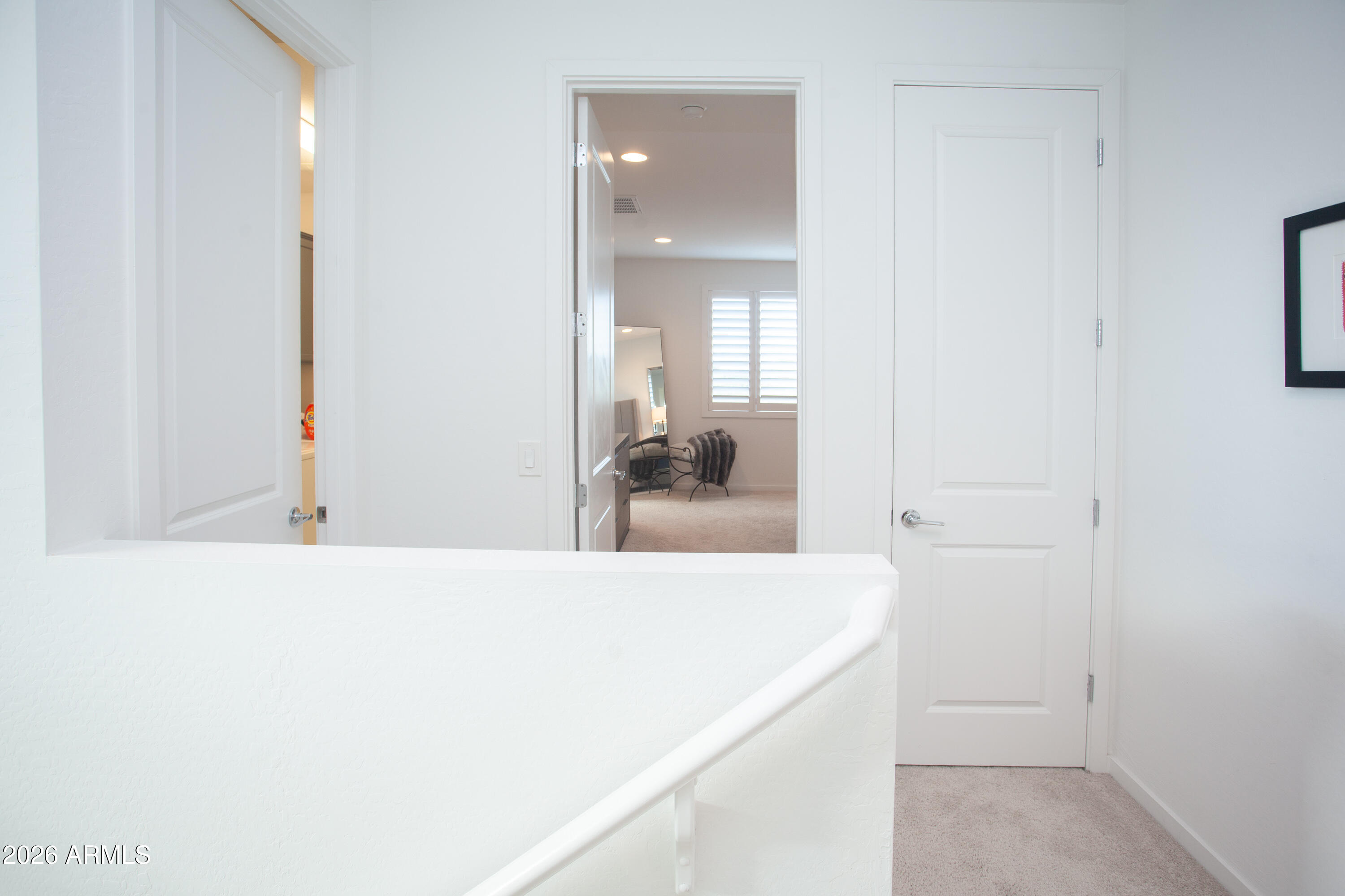 3110 E LOUISE Drive