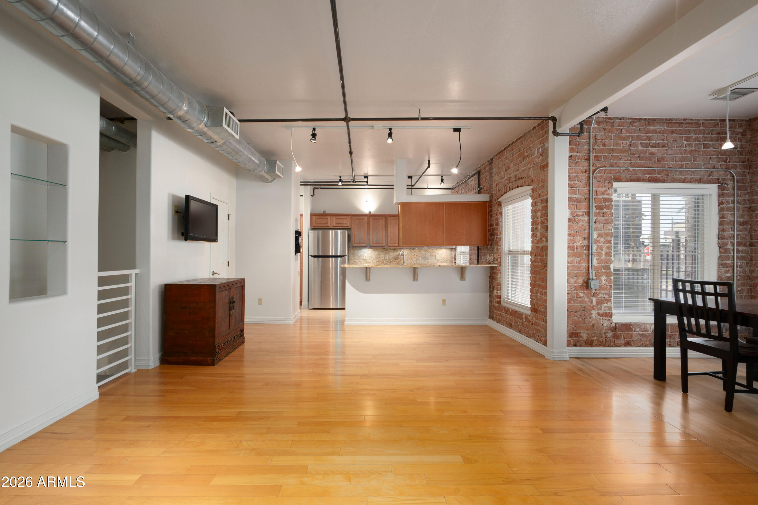 387 N 2ND Avenue 1C