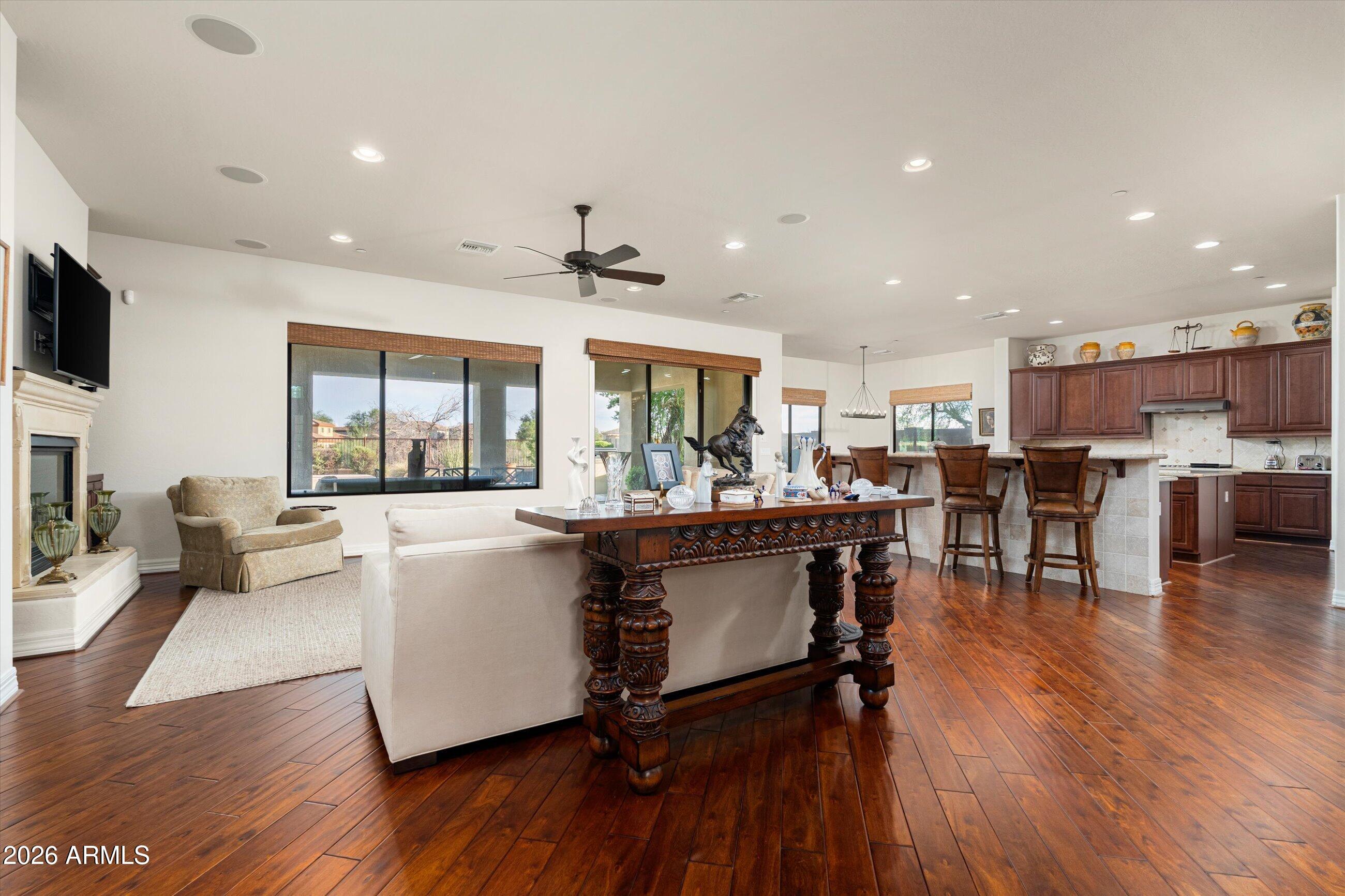9851 E DESERT JEWEL Drive