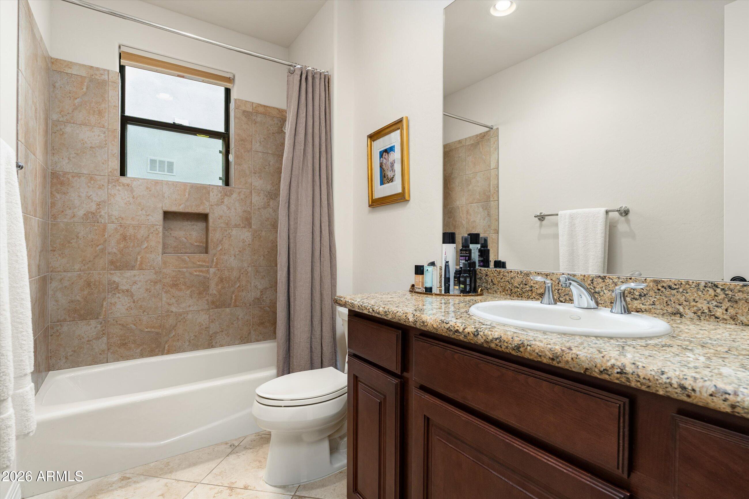 9851 E DESERT JEWEL Drive
