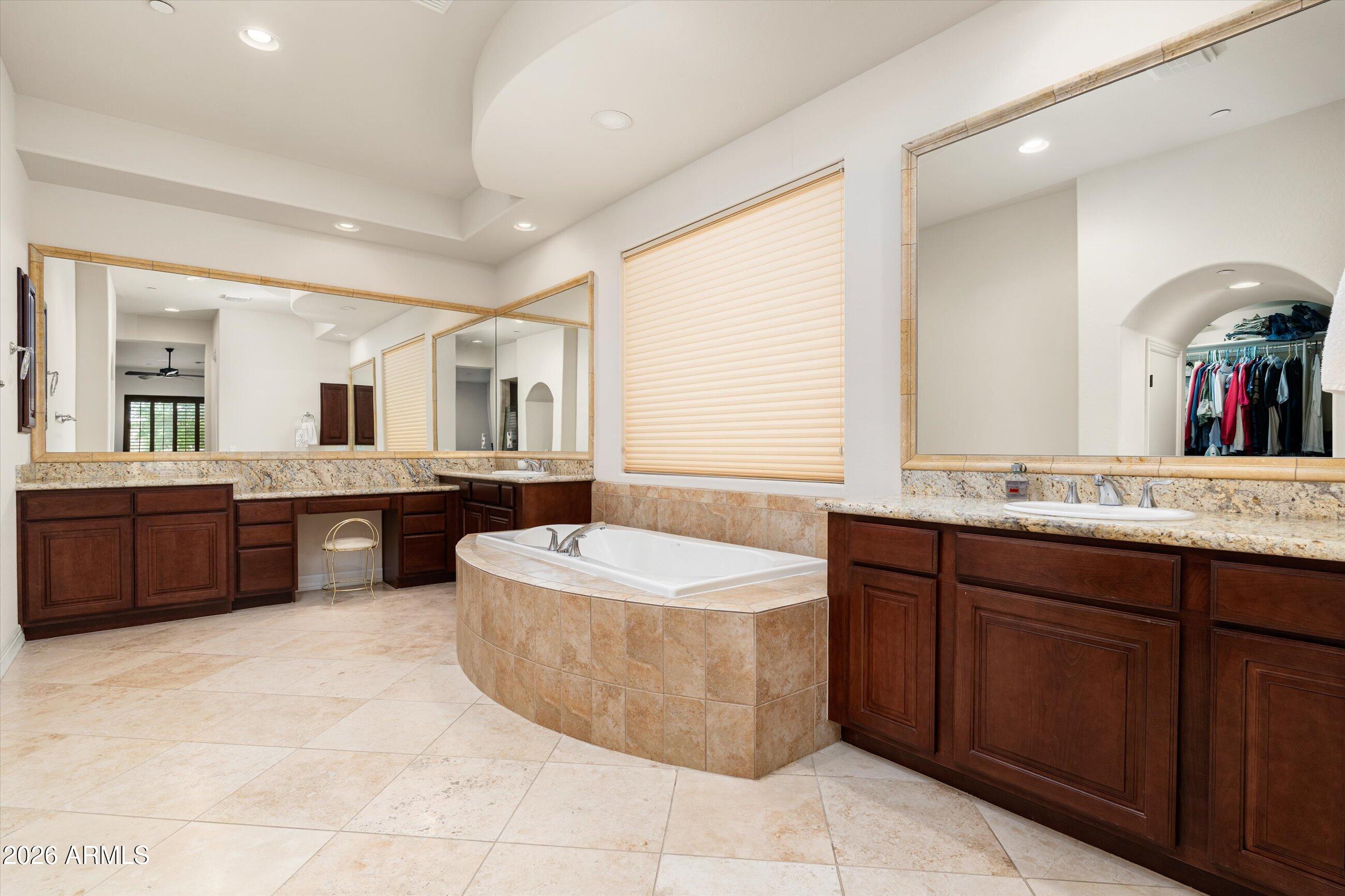 9851 E DESERT JEWEL Drive