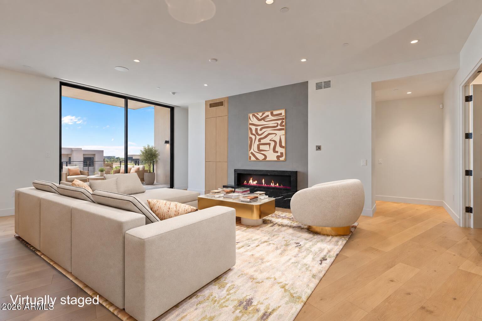 5000 N CAMELBACK RIDGE Drive 208
