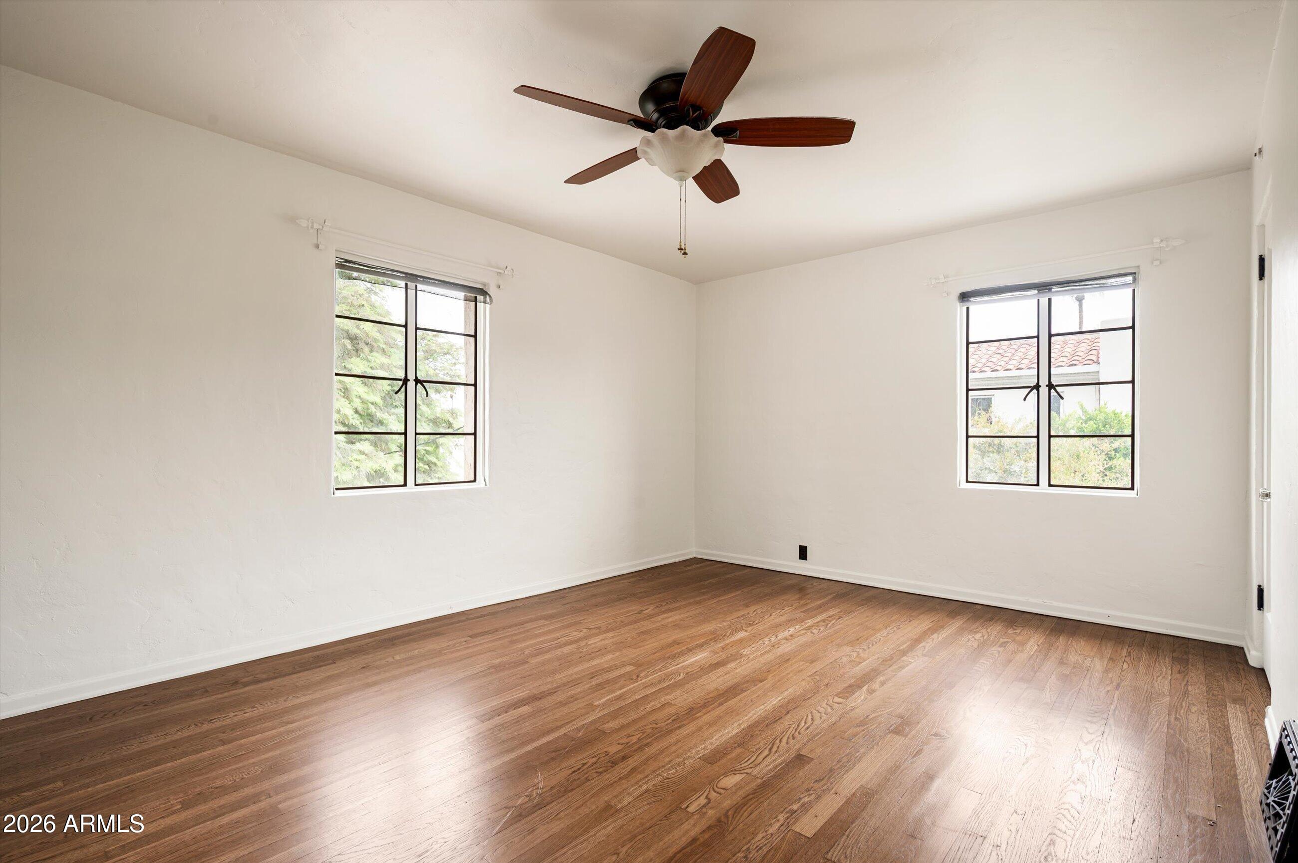 2218 ENCANTO Drive NE