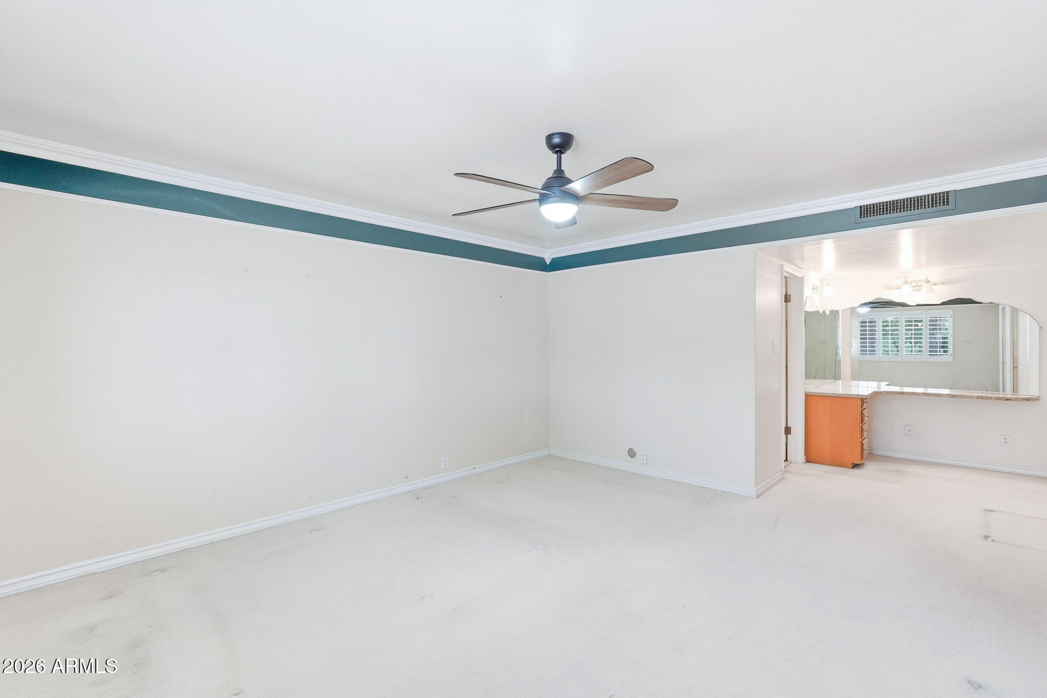 5822 N 23RD Place