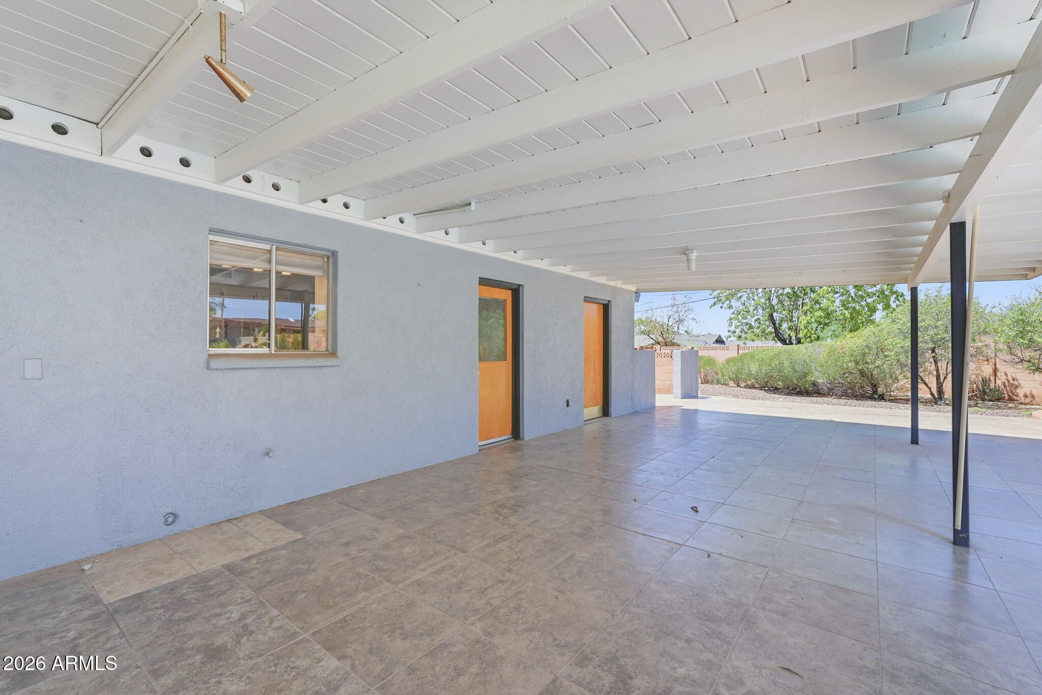 5822 N 23RD Place
