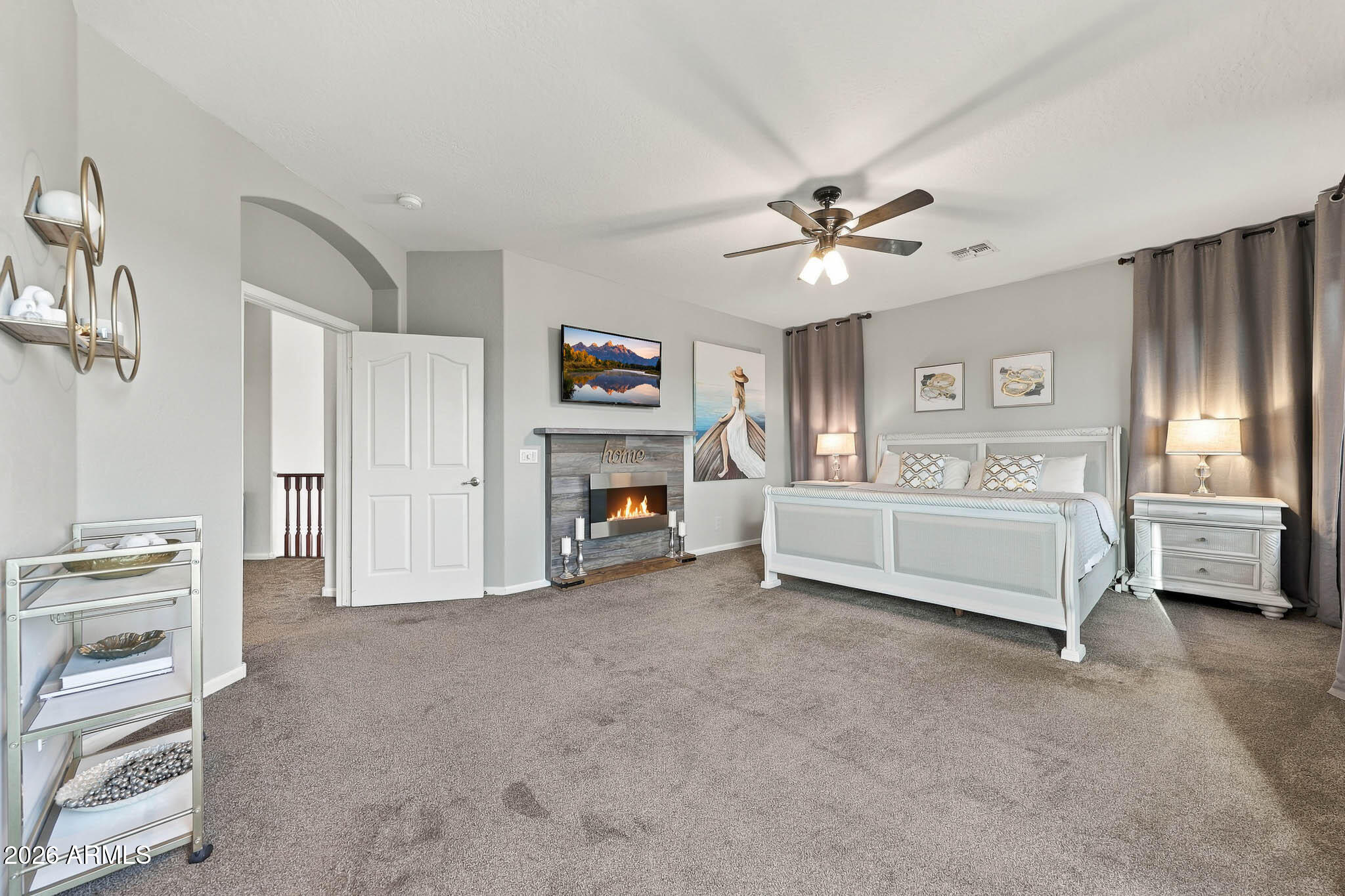 7125 W BRONCO Trail