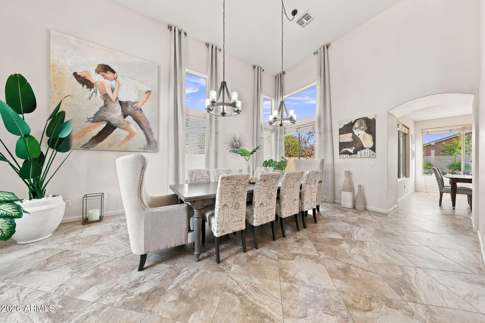 7125 W BRONCO Trail
