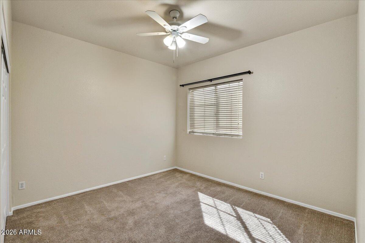 2928 E PONTIAC Drive