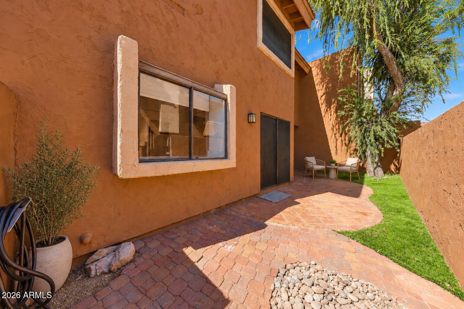 5640 E BELL Road 1031