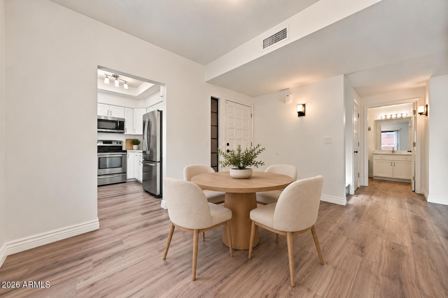 5640 E BELL Road 1031