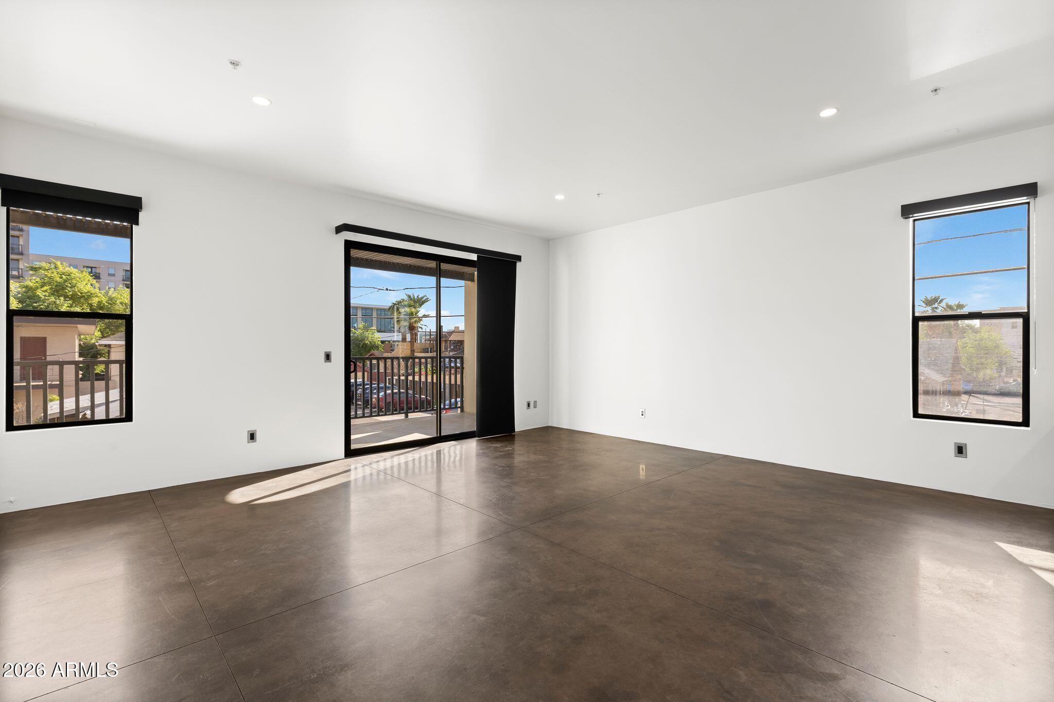 620 N 4TH Avenue 7