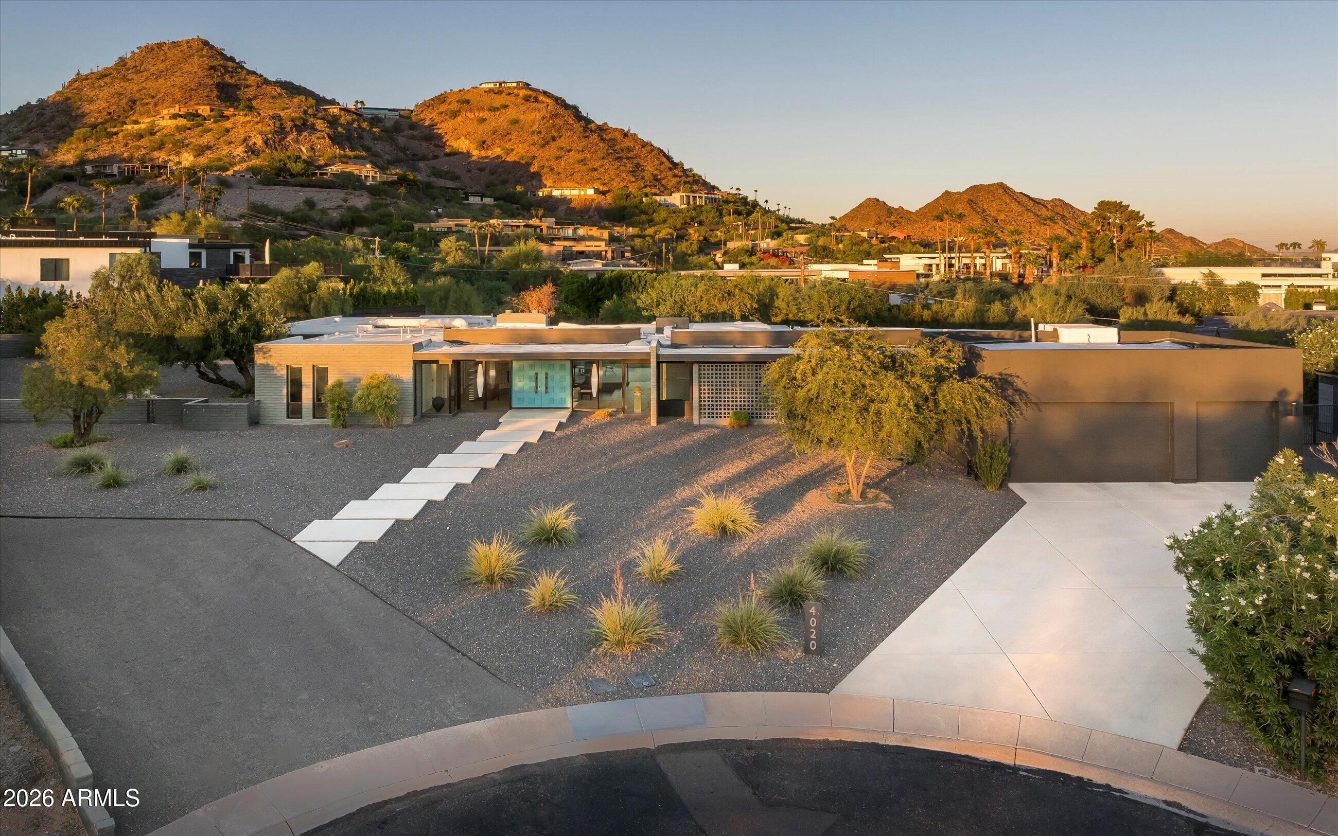4020 E SIERRA VISTA Drive