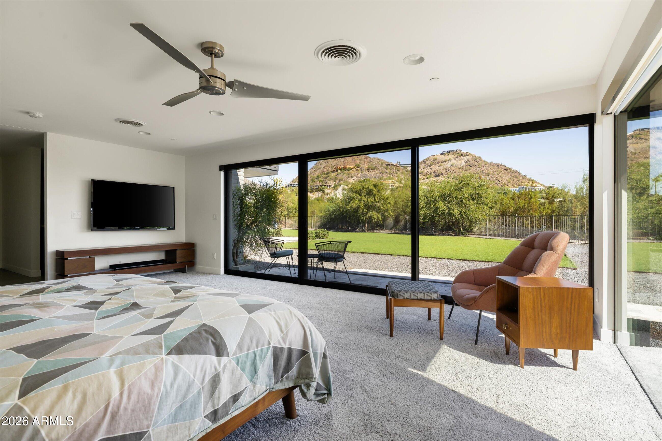 4020 E SIERRA VISTA Drive