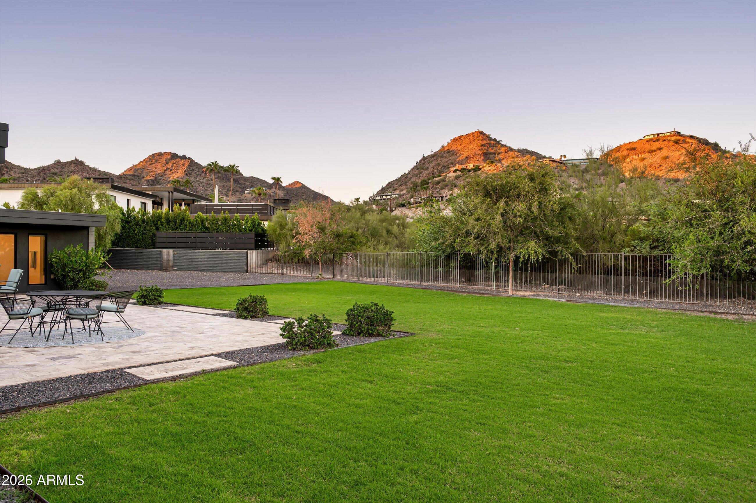 4020 E SIERRA VISTA Drive