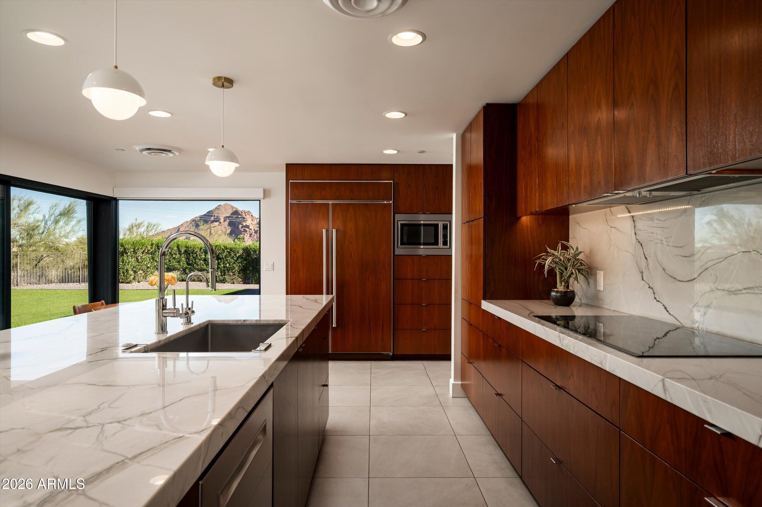 4020 E SIERRA VISTA Drive
