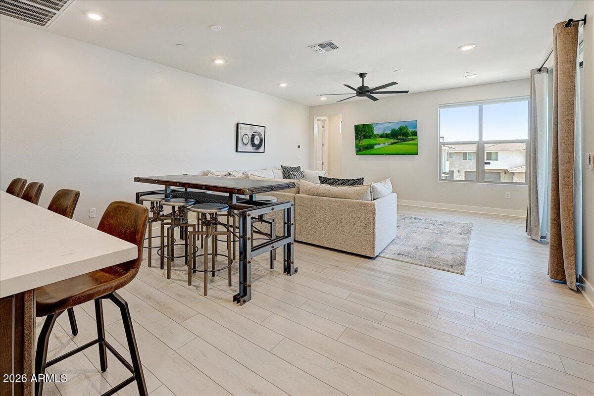 2121 W SONORAN DESERT Drive 66