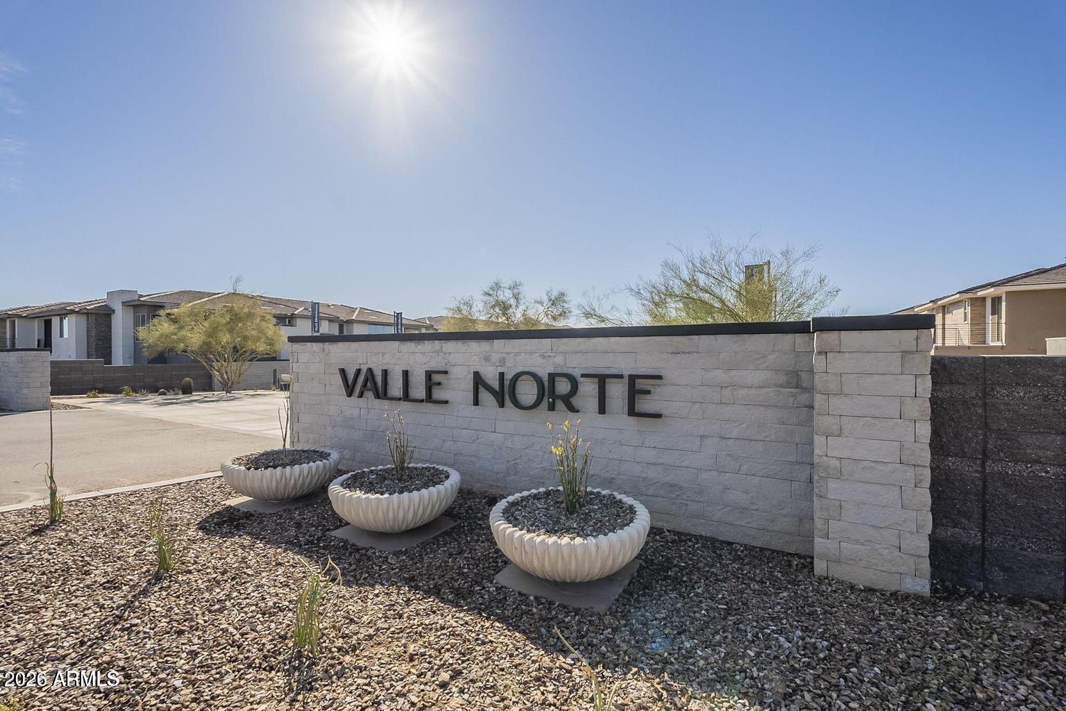 2121 W SONORAN DESERT Drive 66