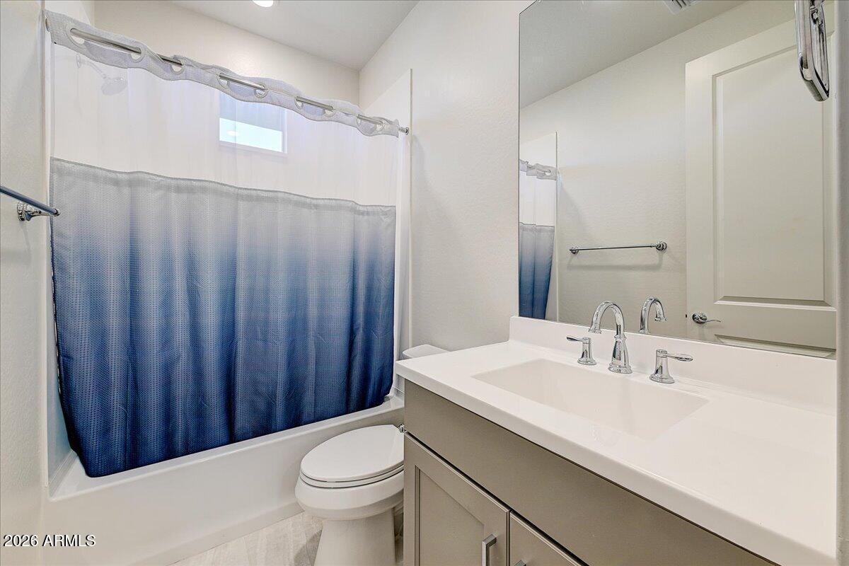 2121 W SONORAN DESERT Drive 66