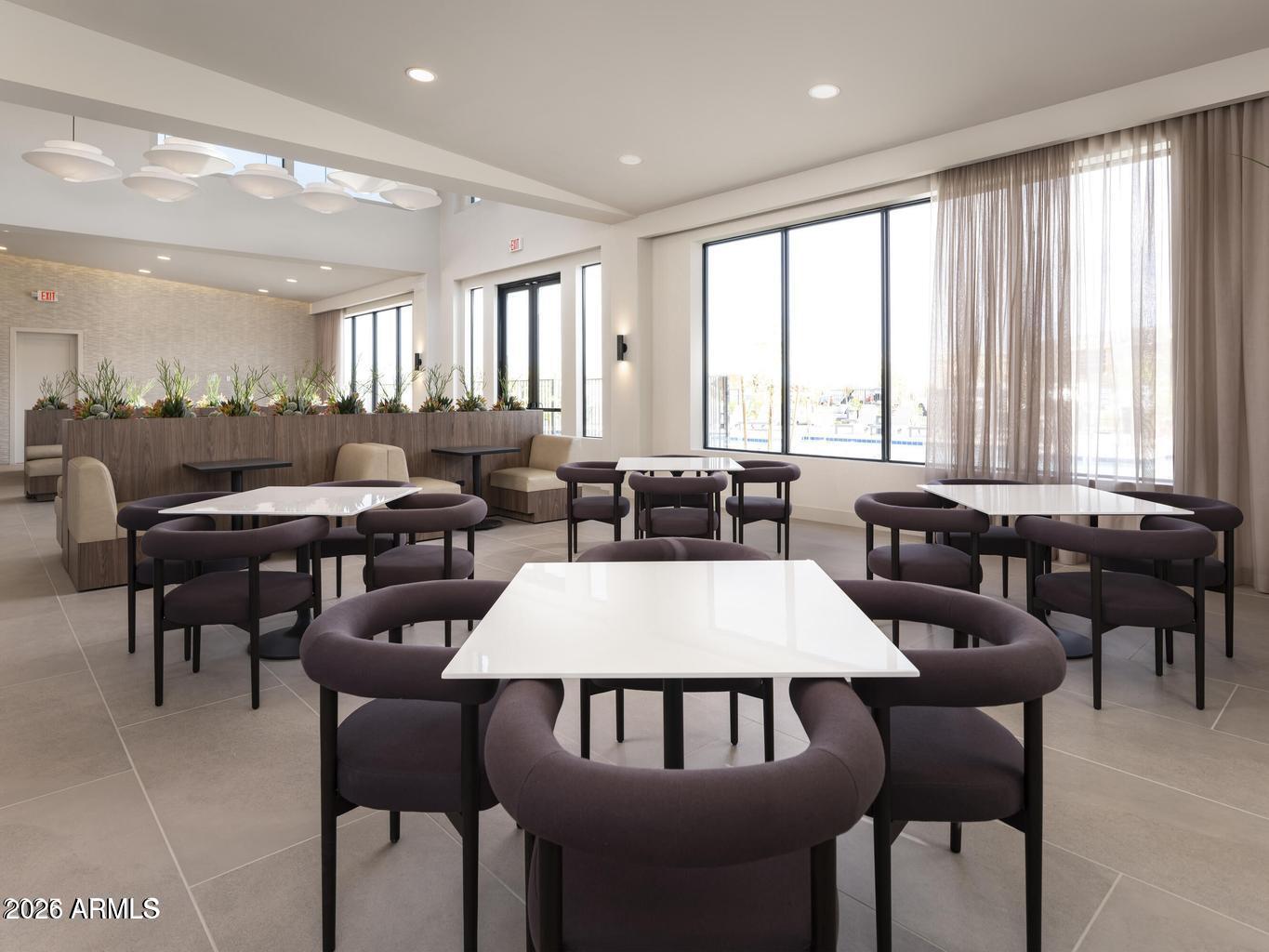2121 W SONORAN DESERT Drive 66