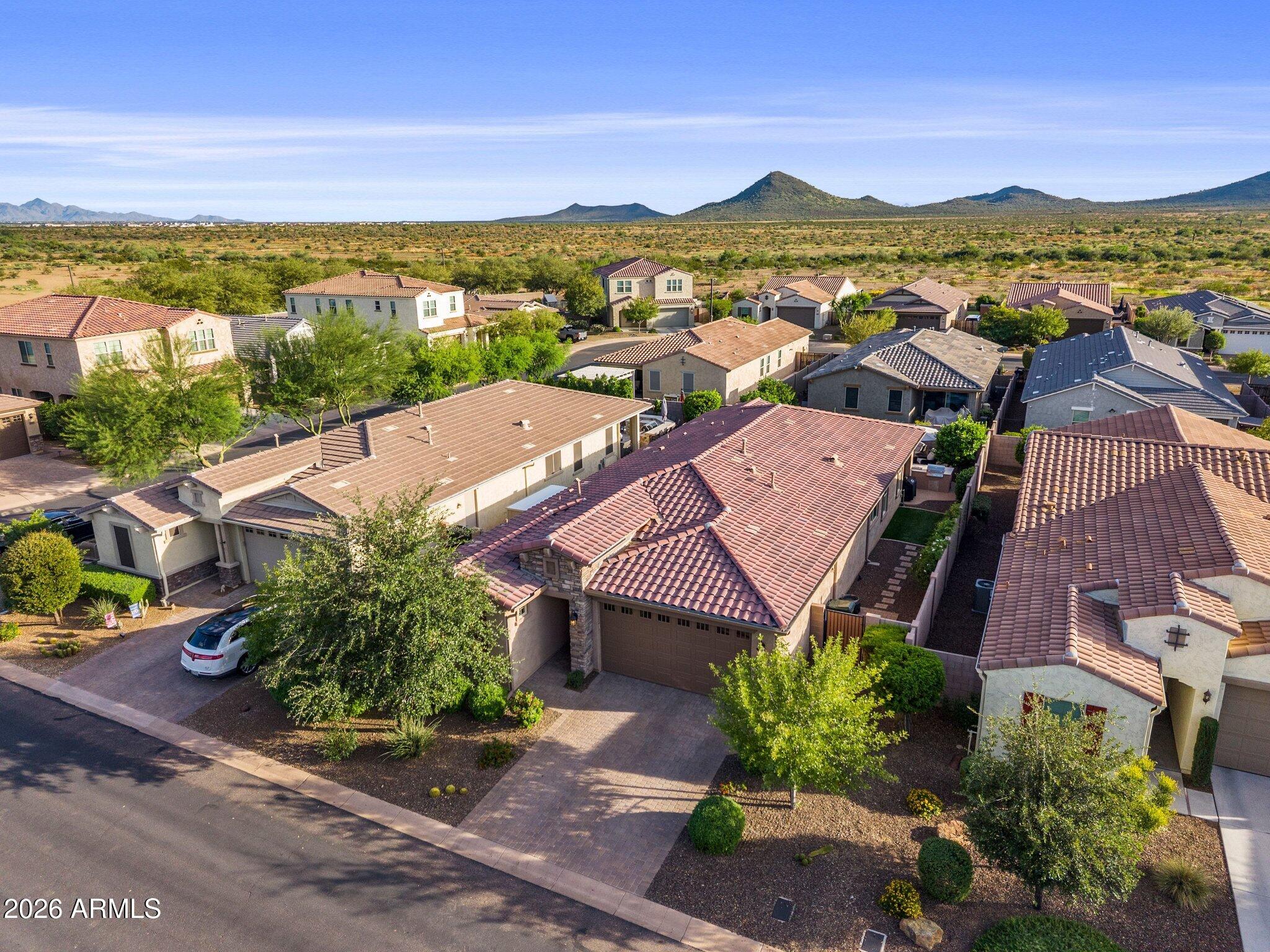 609 E PASARO Drive