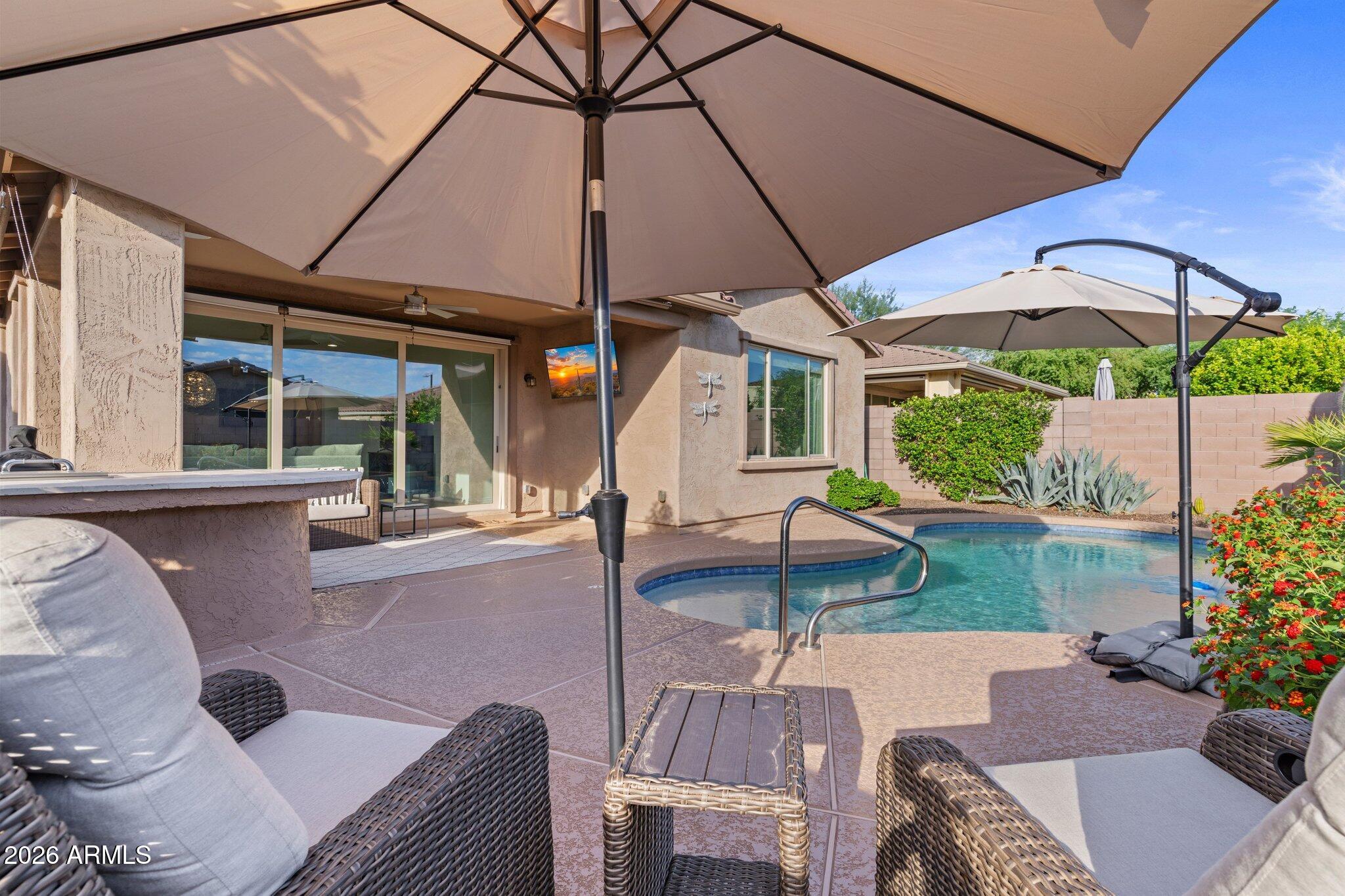 609 E PASARO Drive
