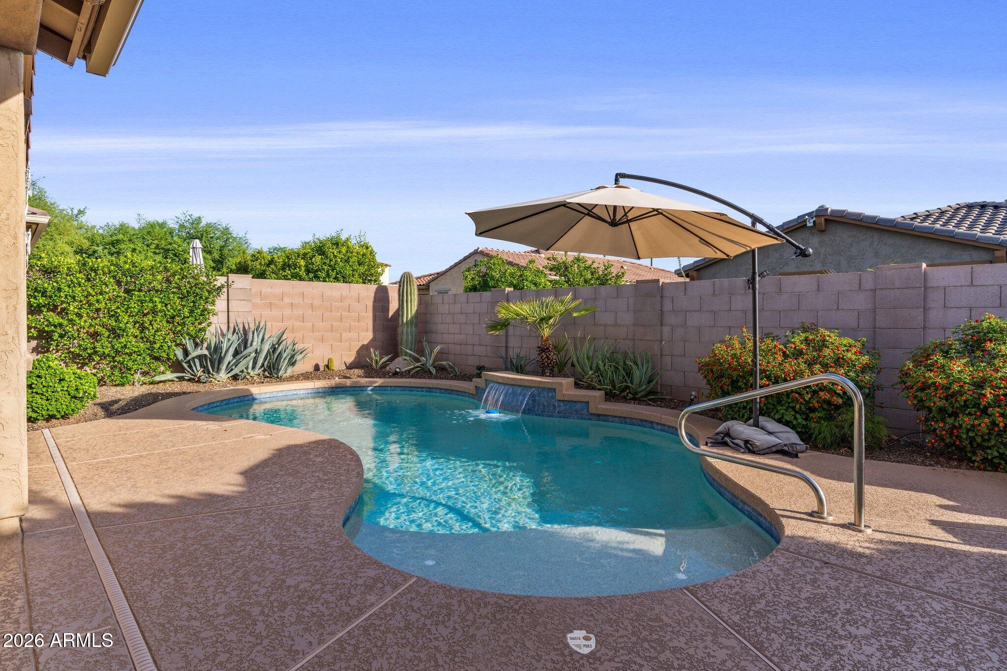 609 E PASARO Drive