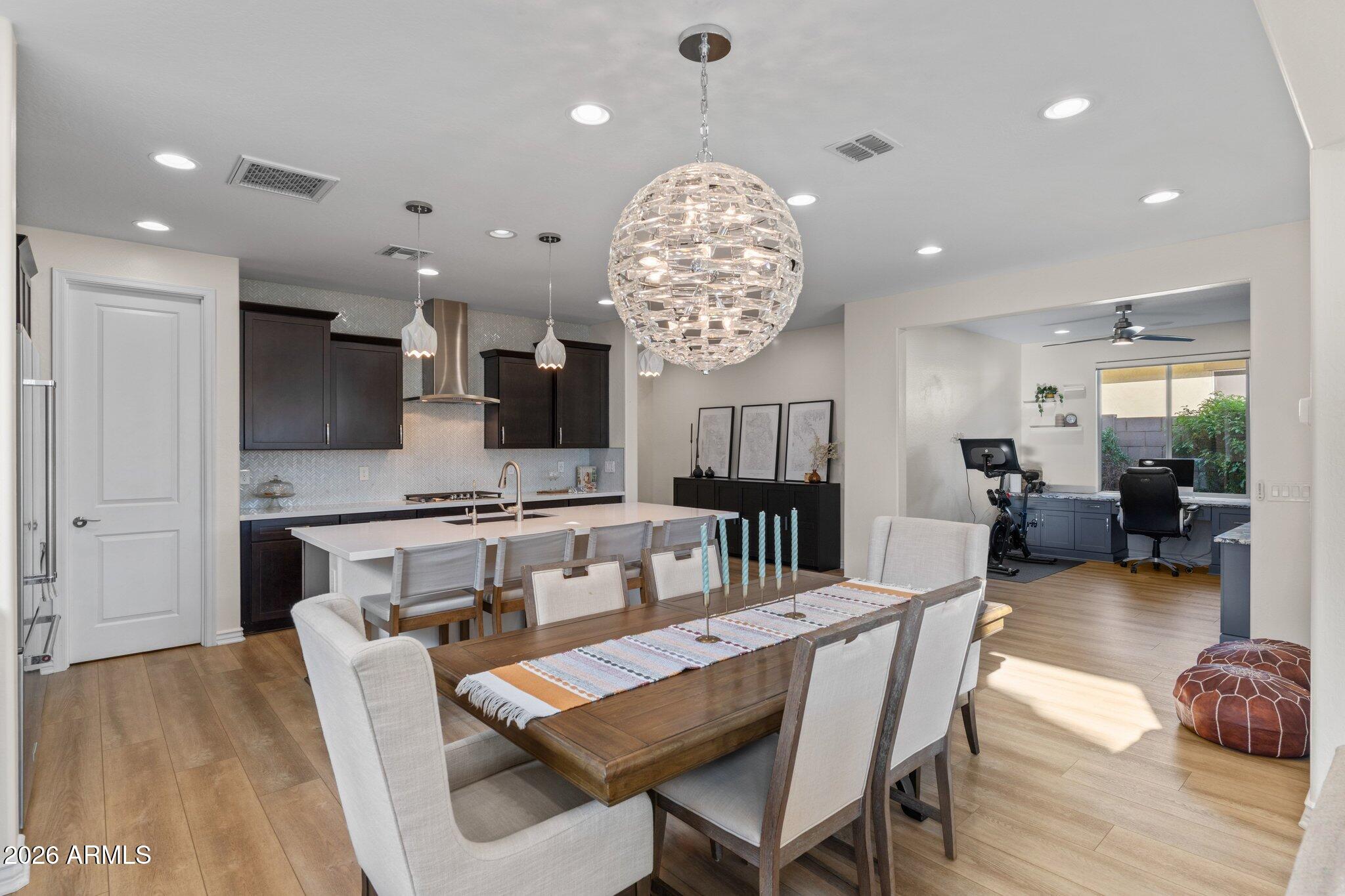 609 E PASARO Drive
