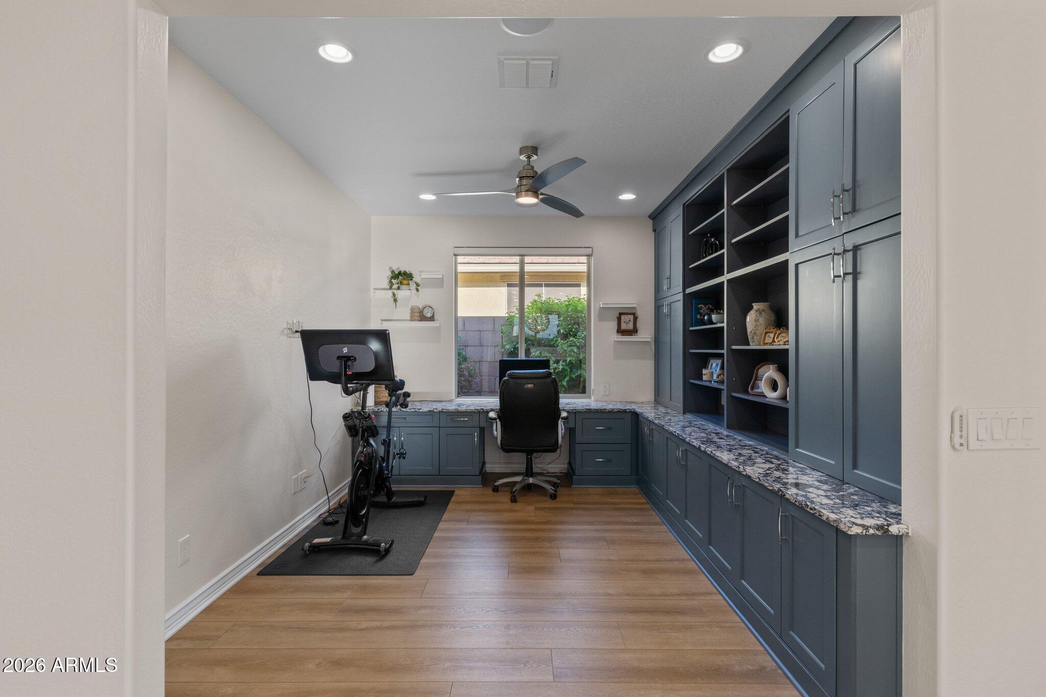 609 E PASARO Drive