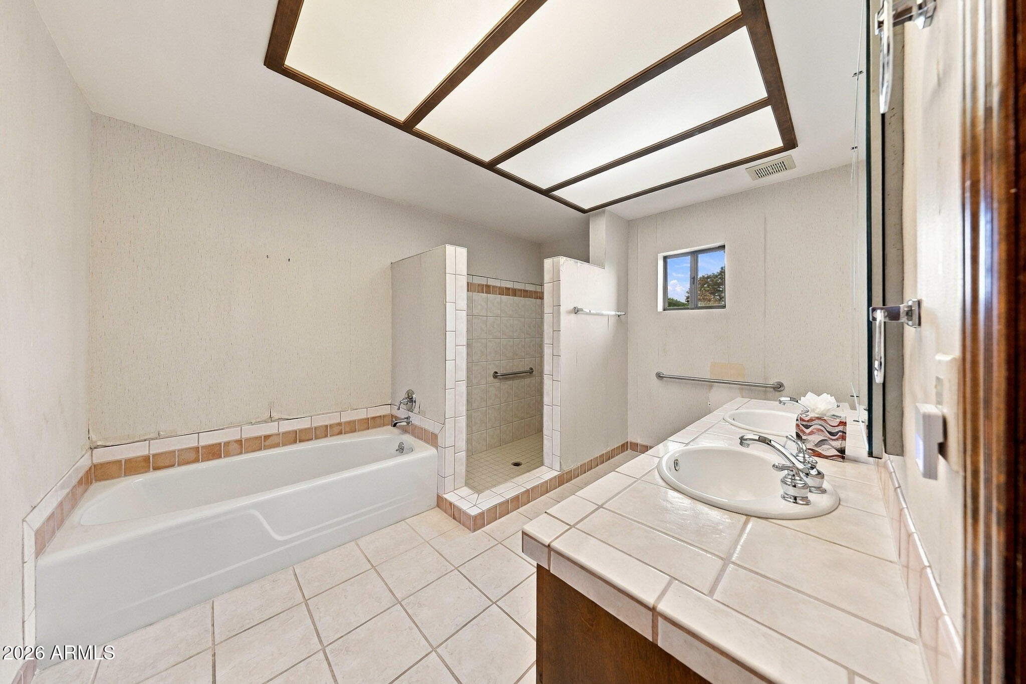 38011 N TRANQUIL Trail