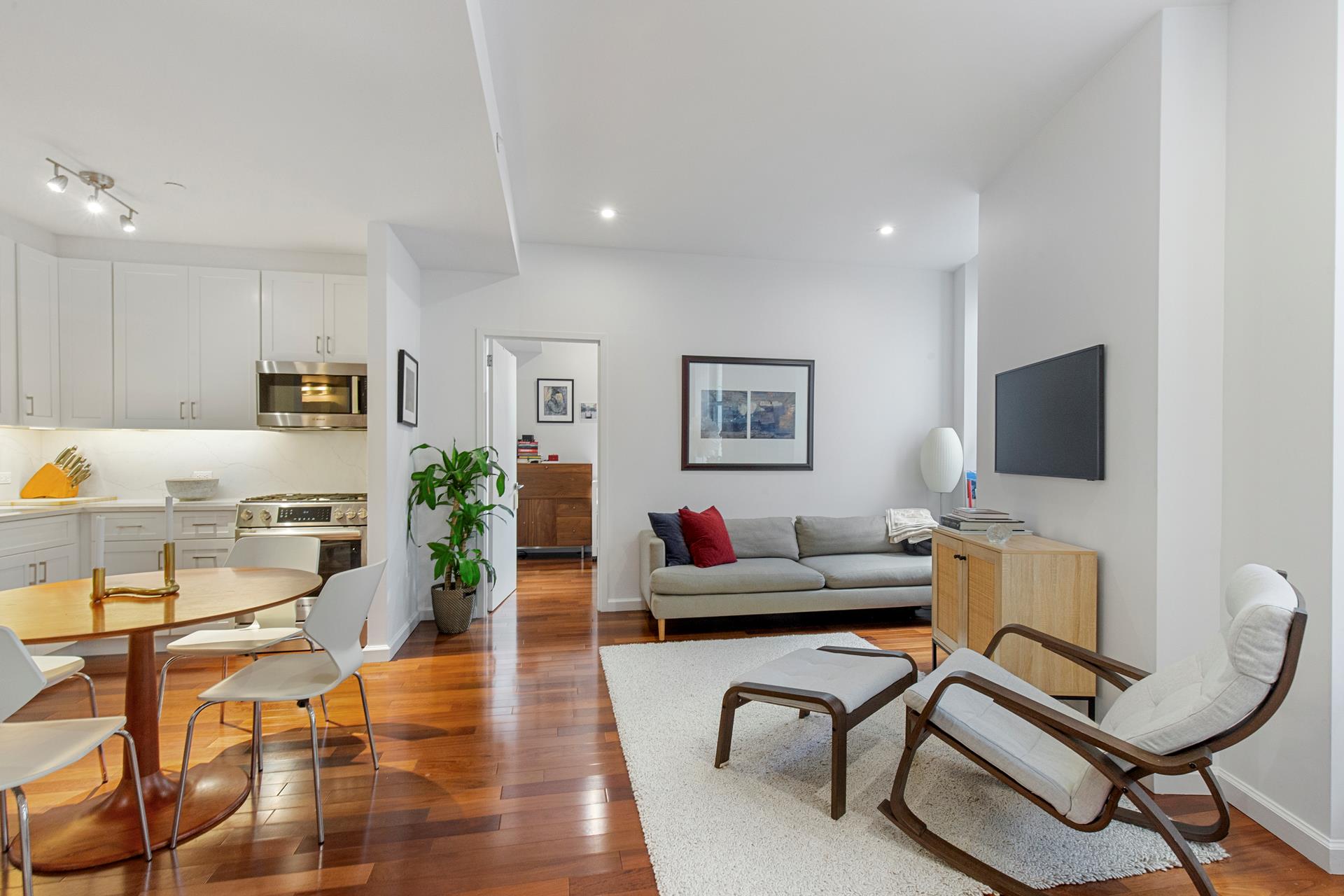 1 Wall Street Court 1309