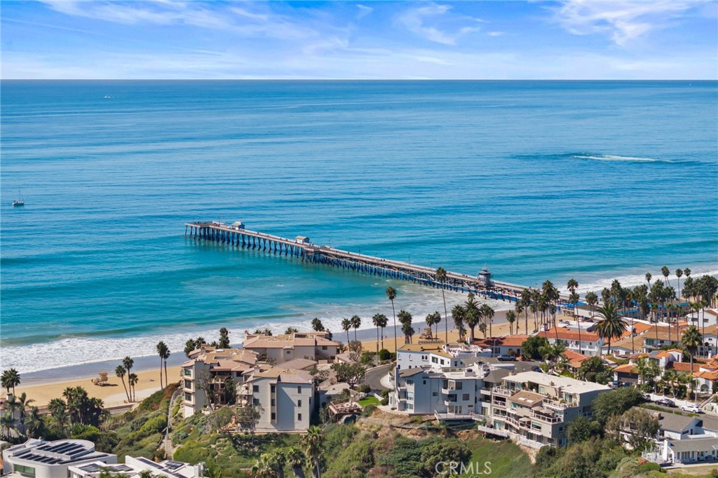 1010 S El Camino Real 208