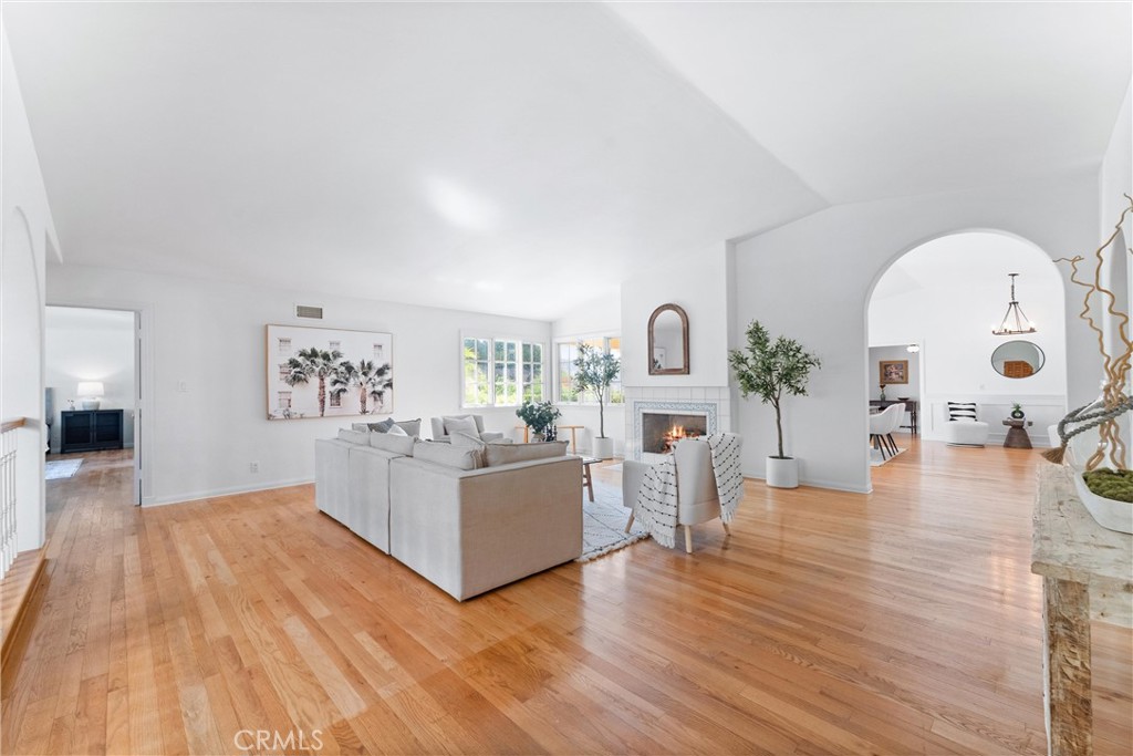 28431 Avenida La Mancha