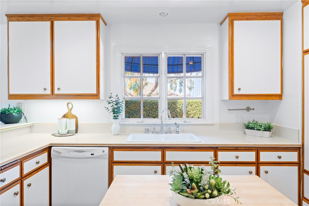 28431 Avenida La Mancha