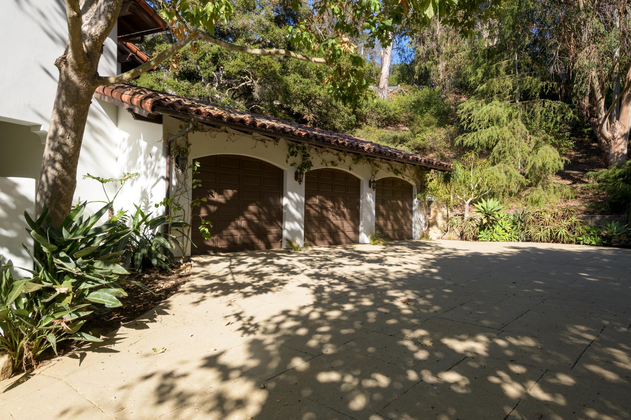 2030 Creekside Road