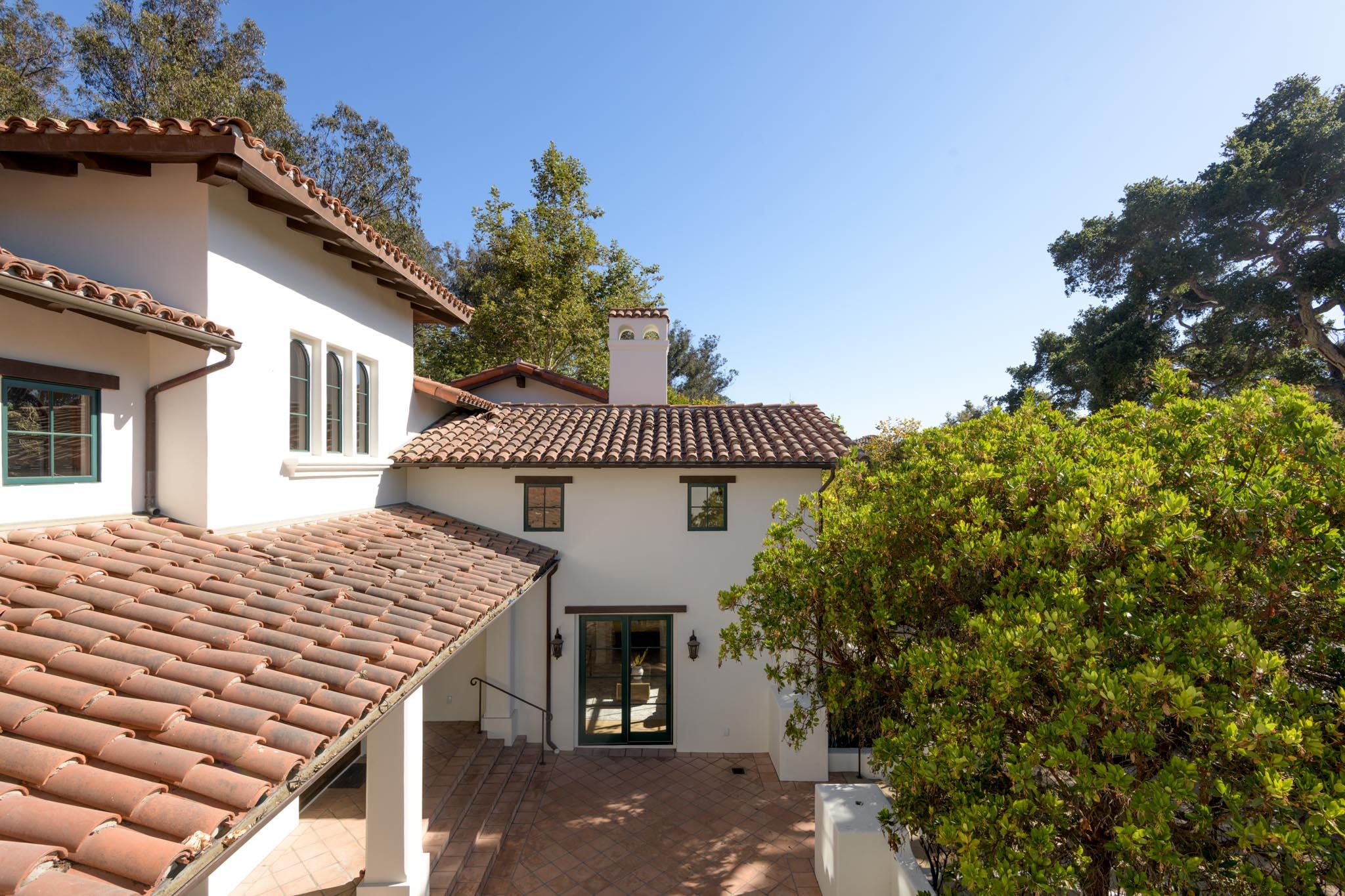 2030 Creekside Road