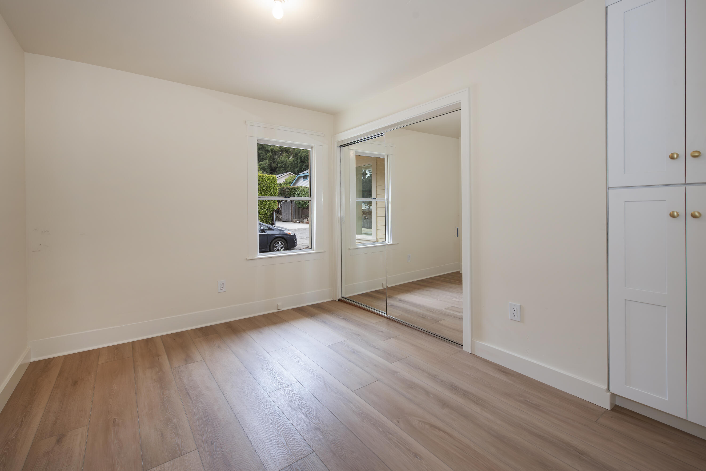 812 W W Figueroa Street