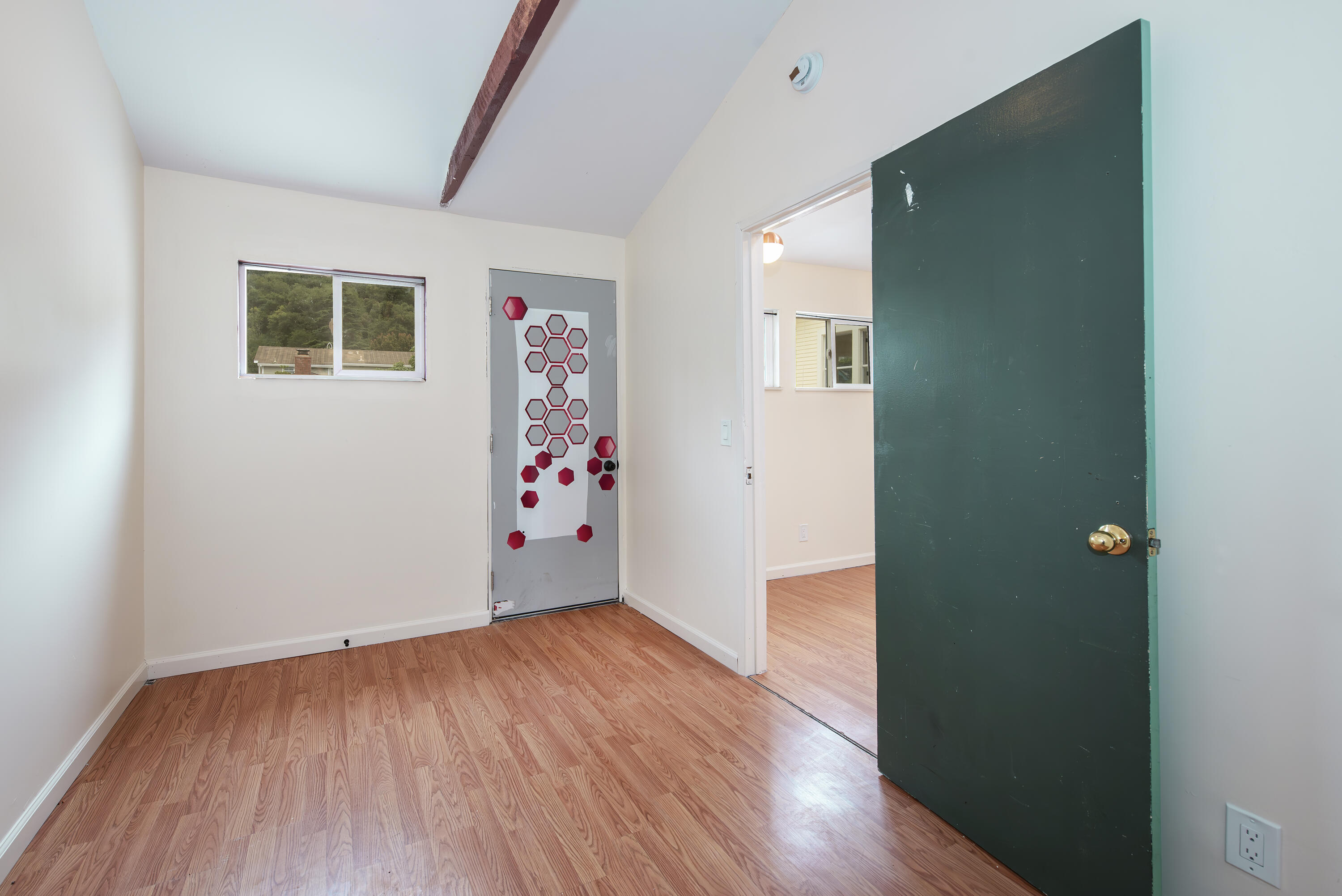 812 W W Figueroa Street