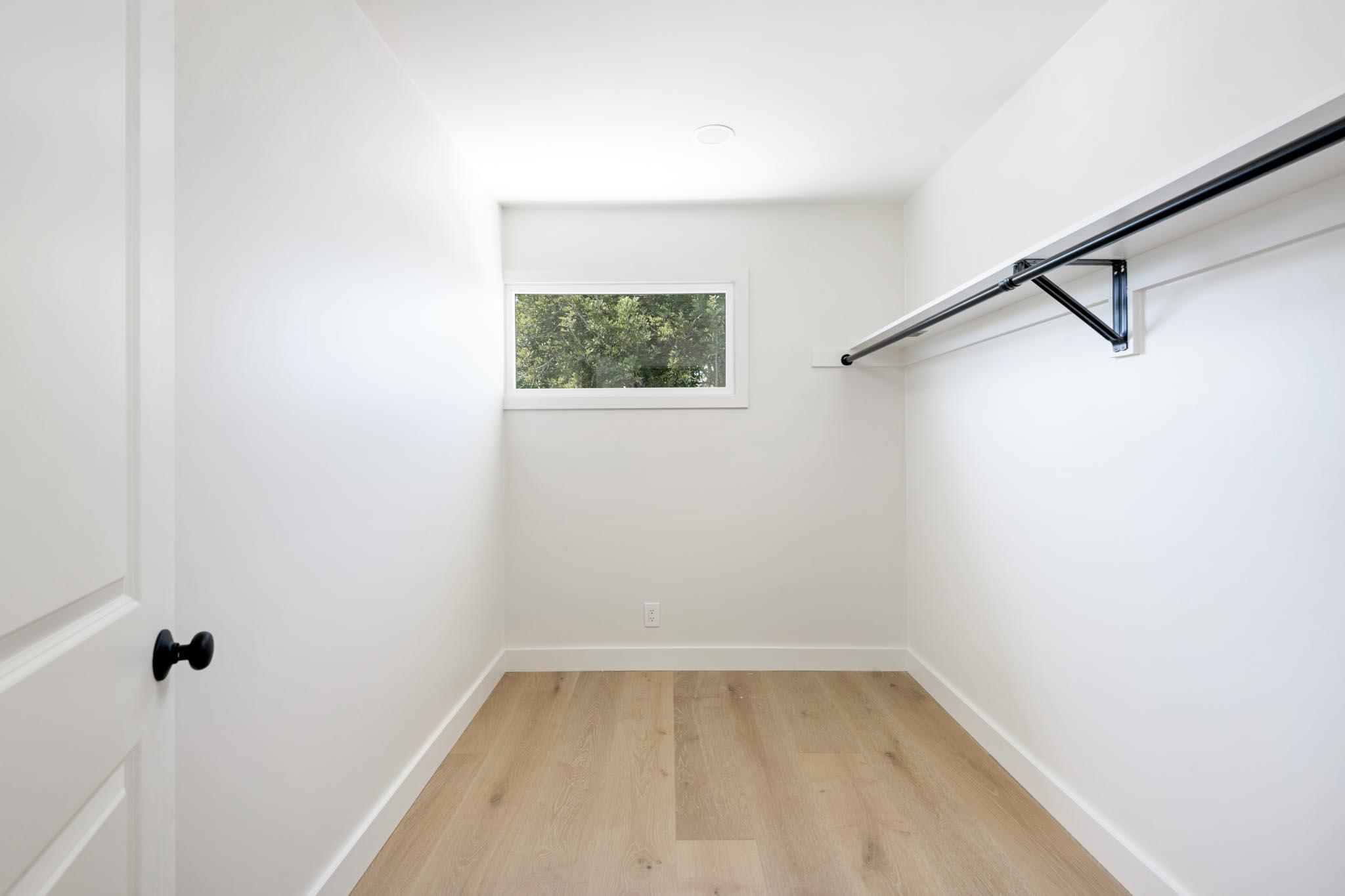 630 Litchfield Lane