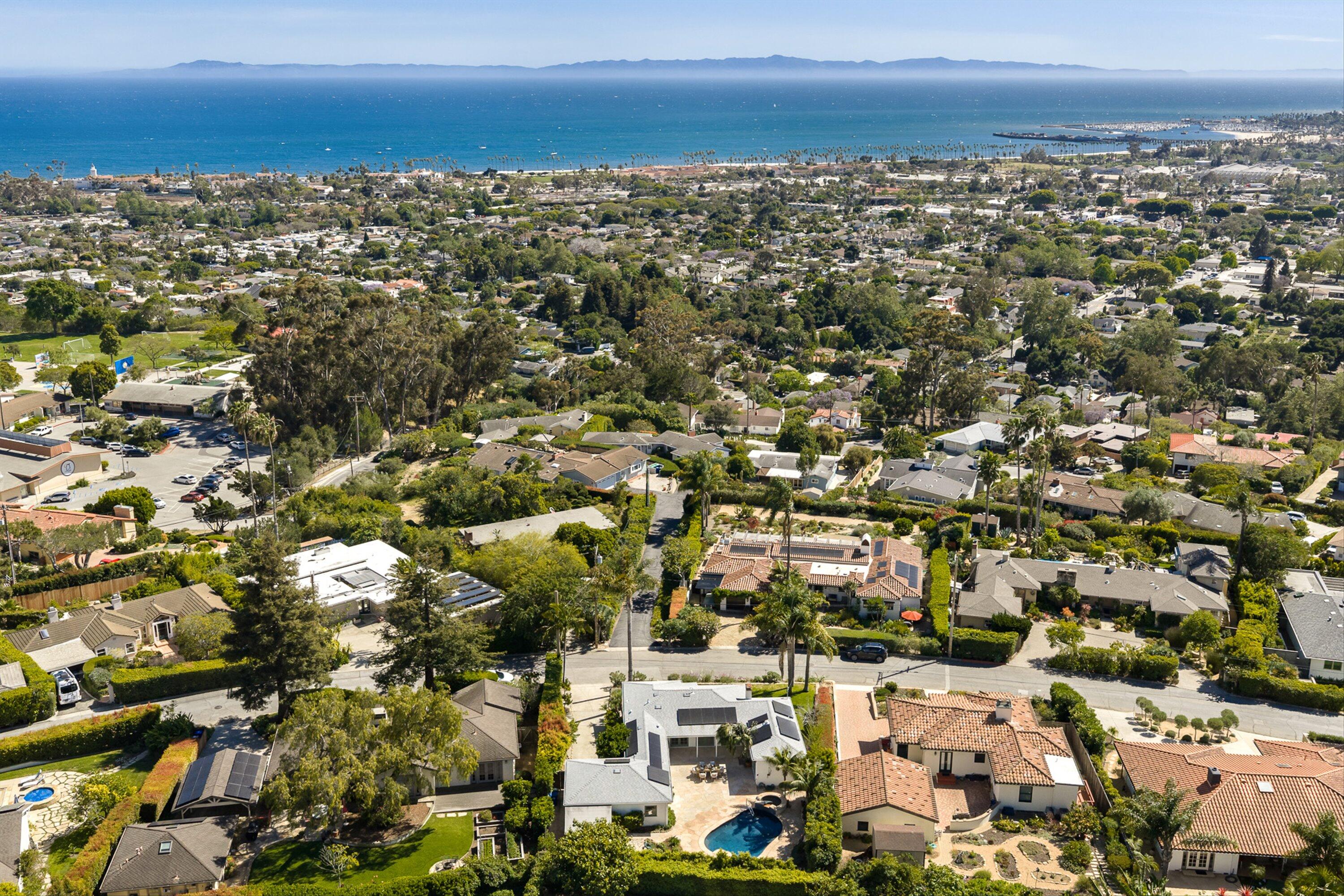 1545 Knoll Circle Drive