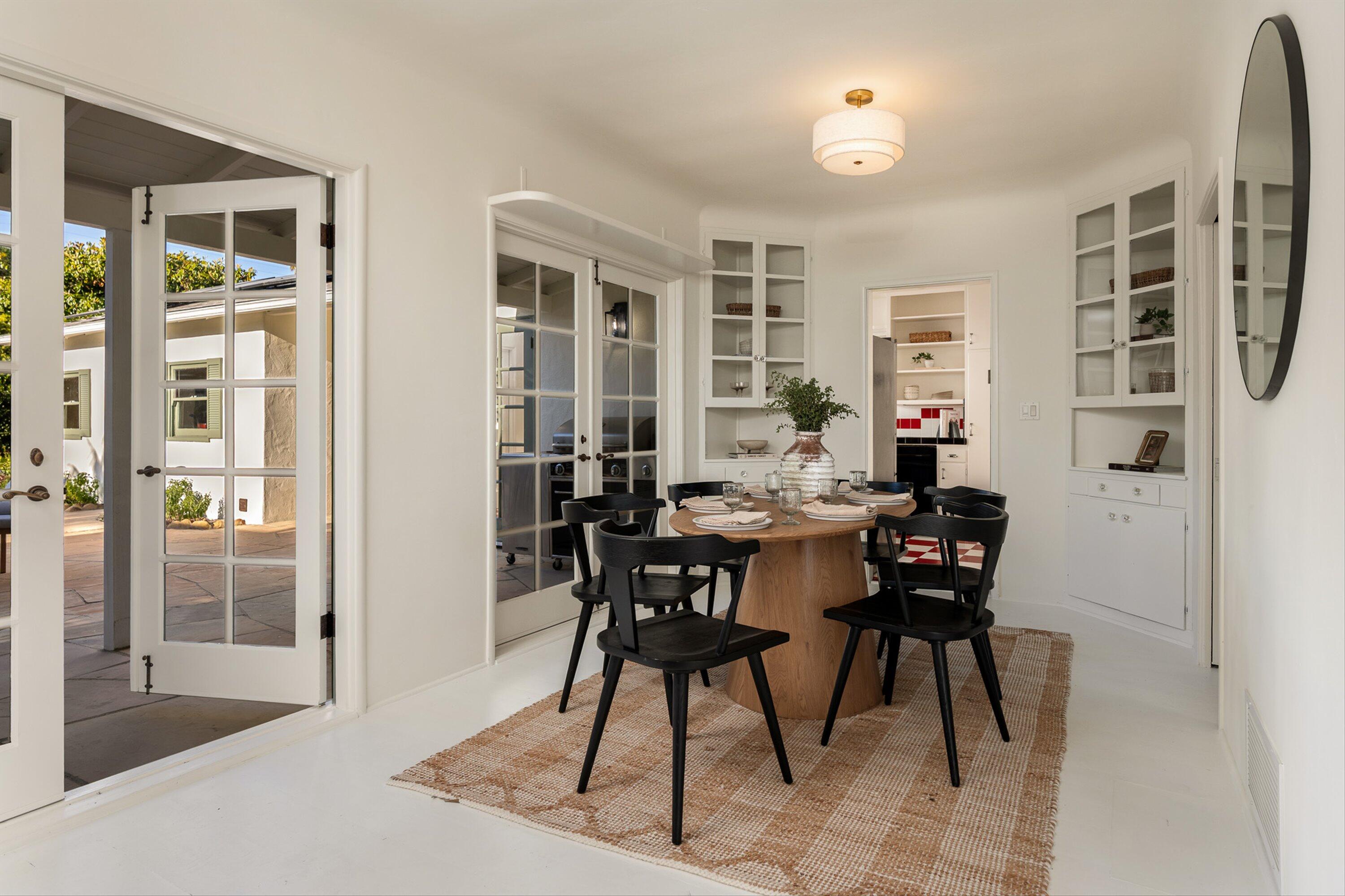 1545 Knoll Circle Drive