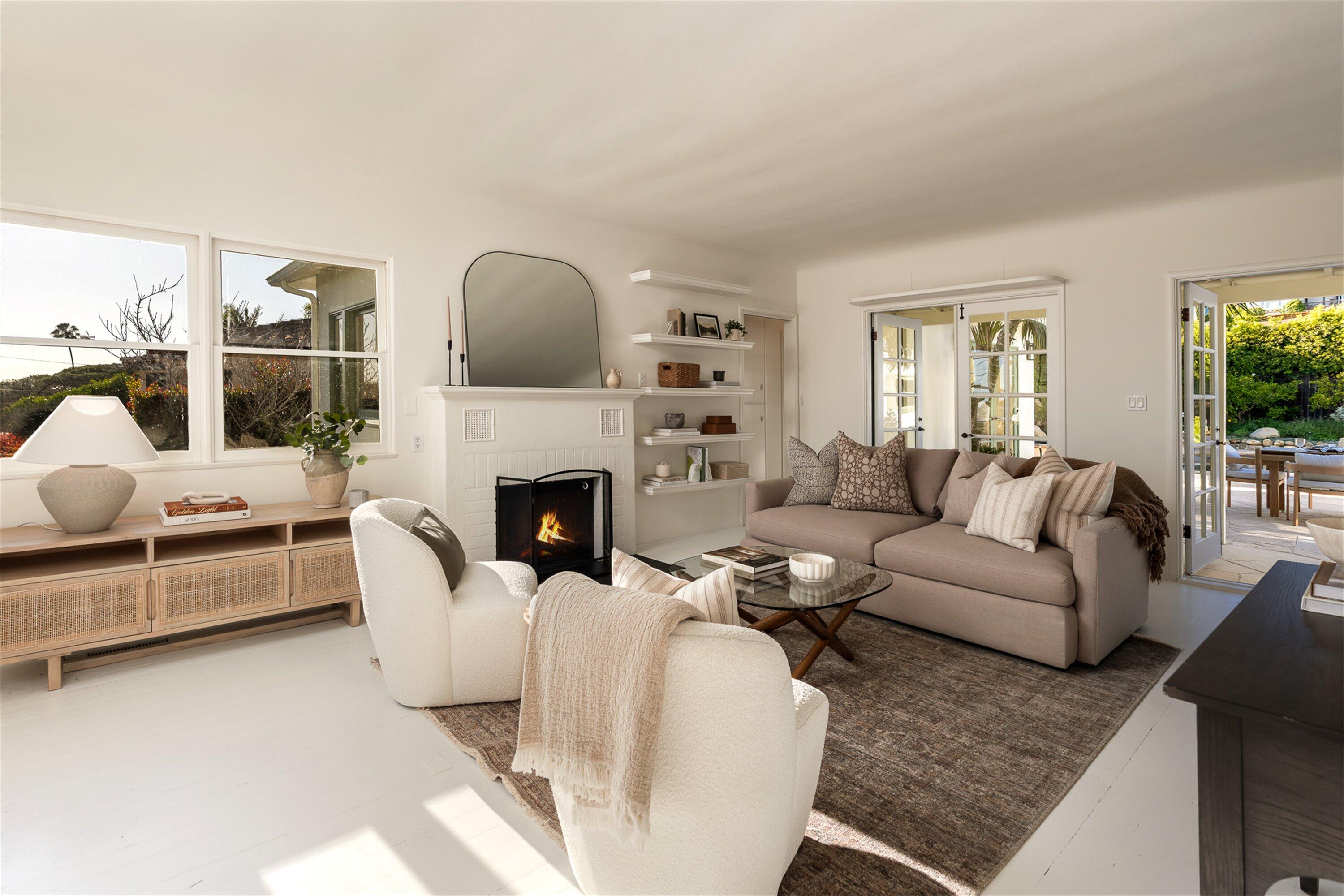 1545 Knoll Circle Drive