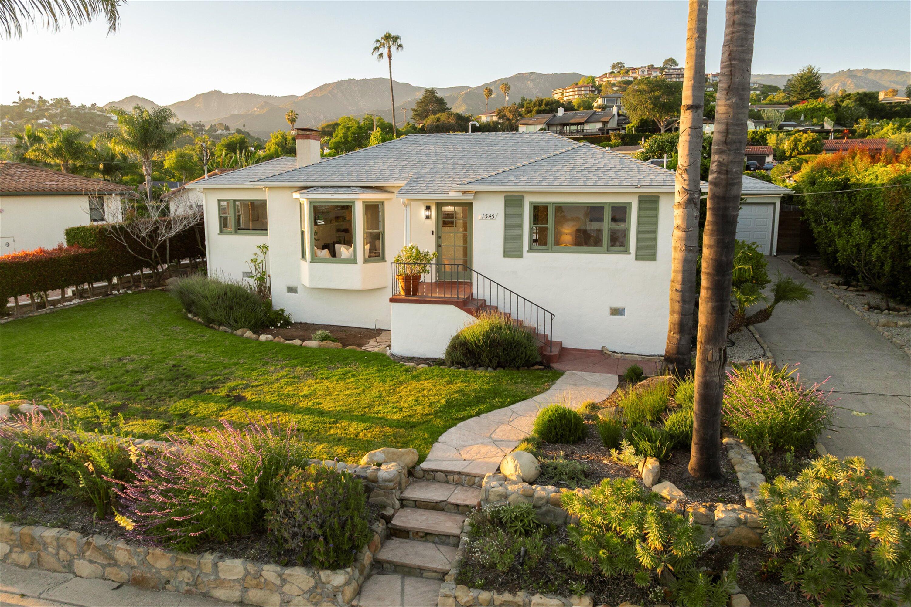 1545 Knoll Circle Drive