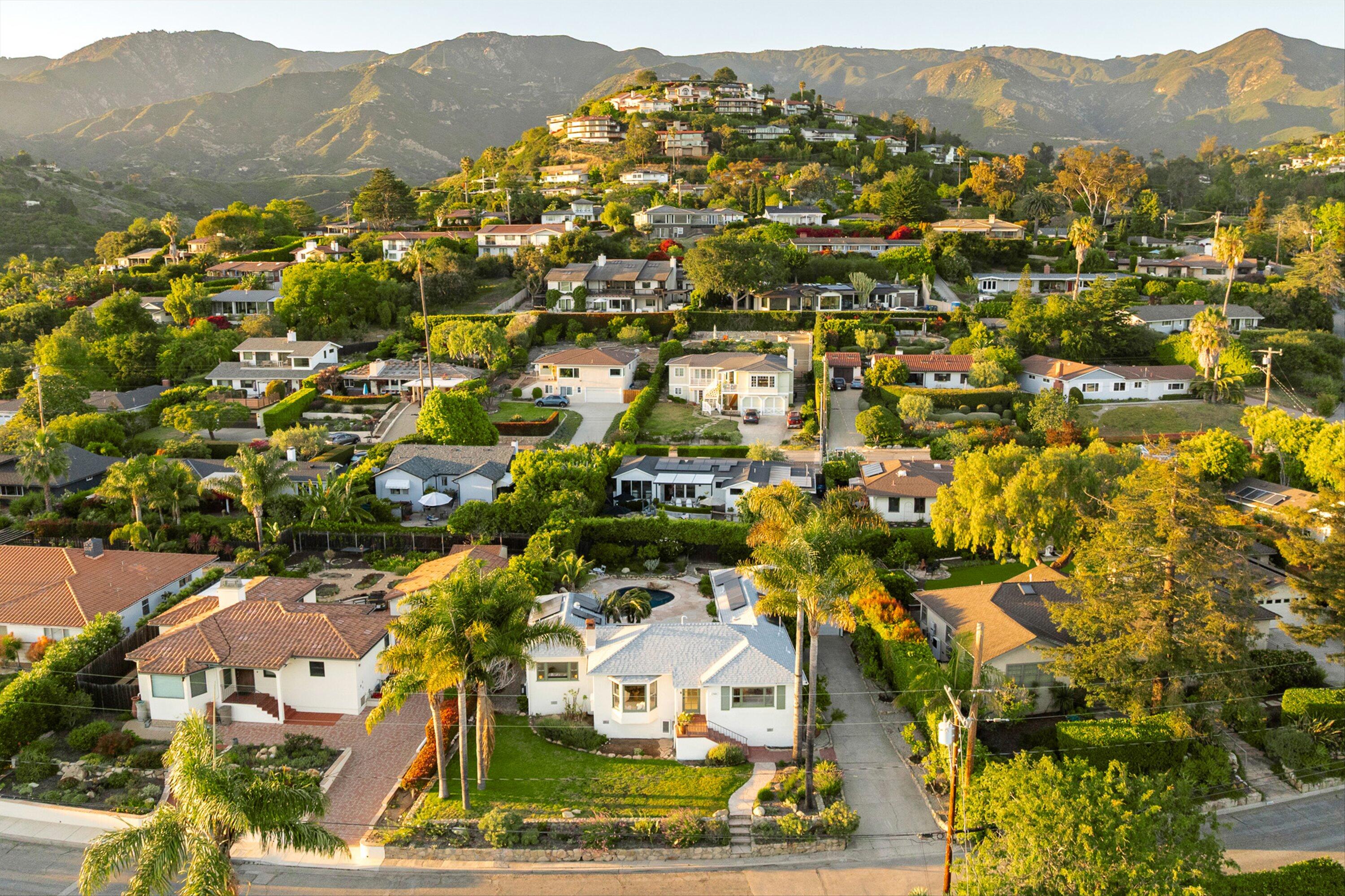 1545 Knoll Circle Drive