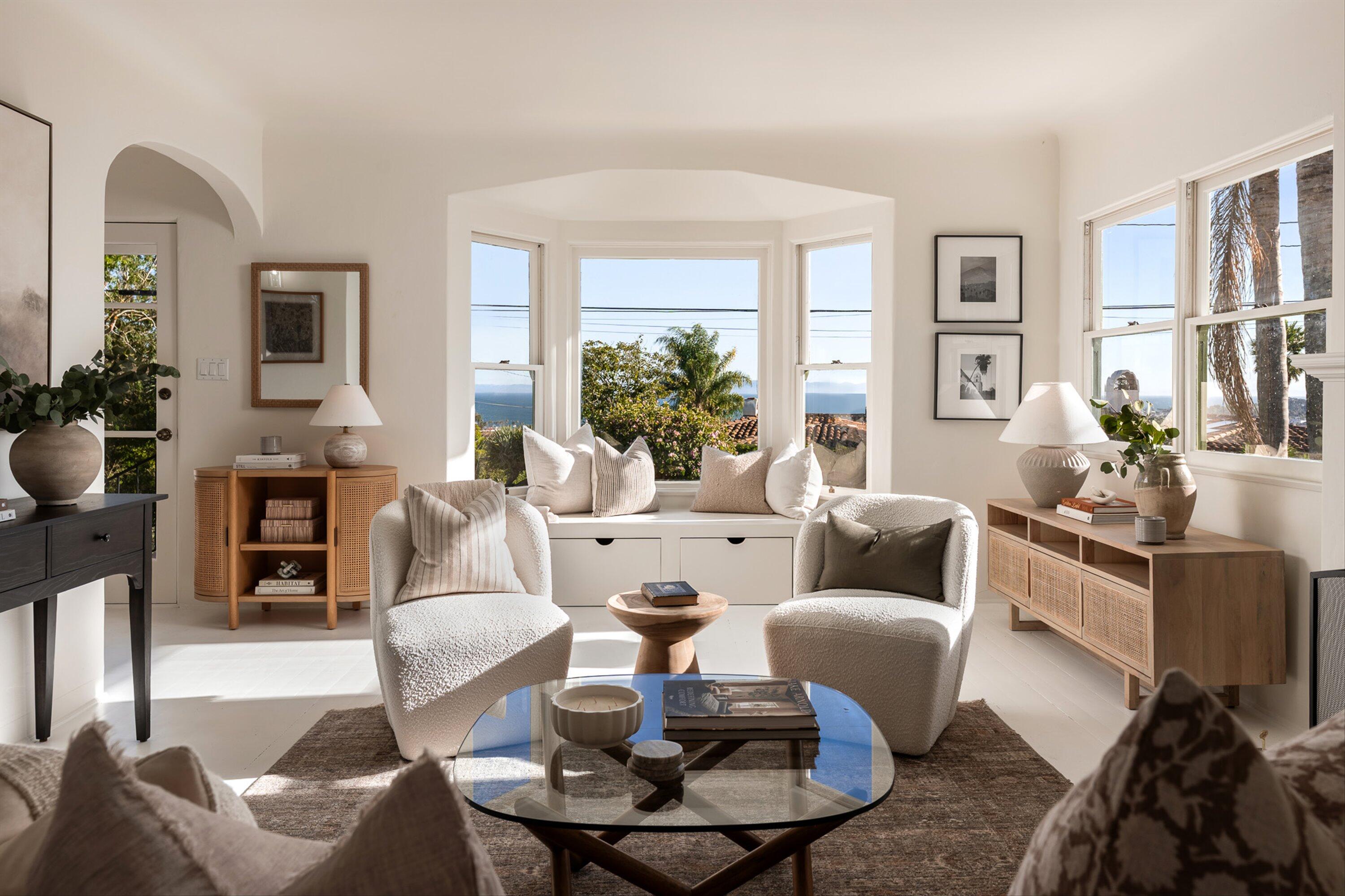 1545 Knoll Circle Drive