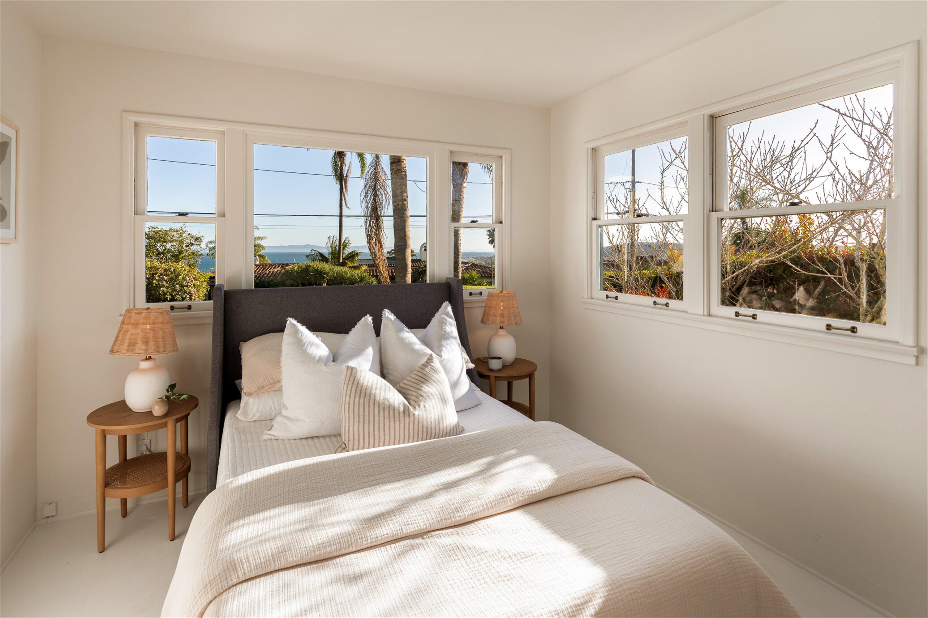 1545 Knoll Circle Drive