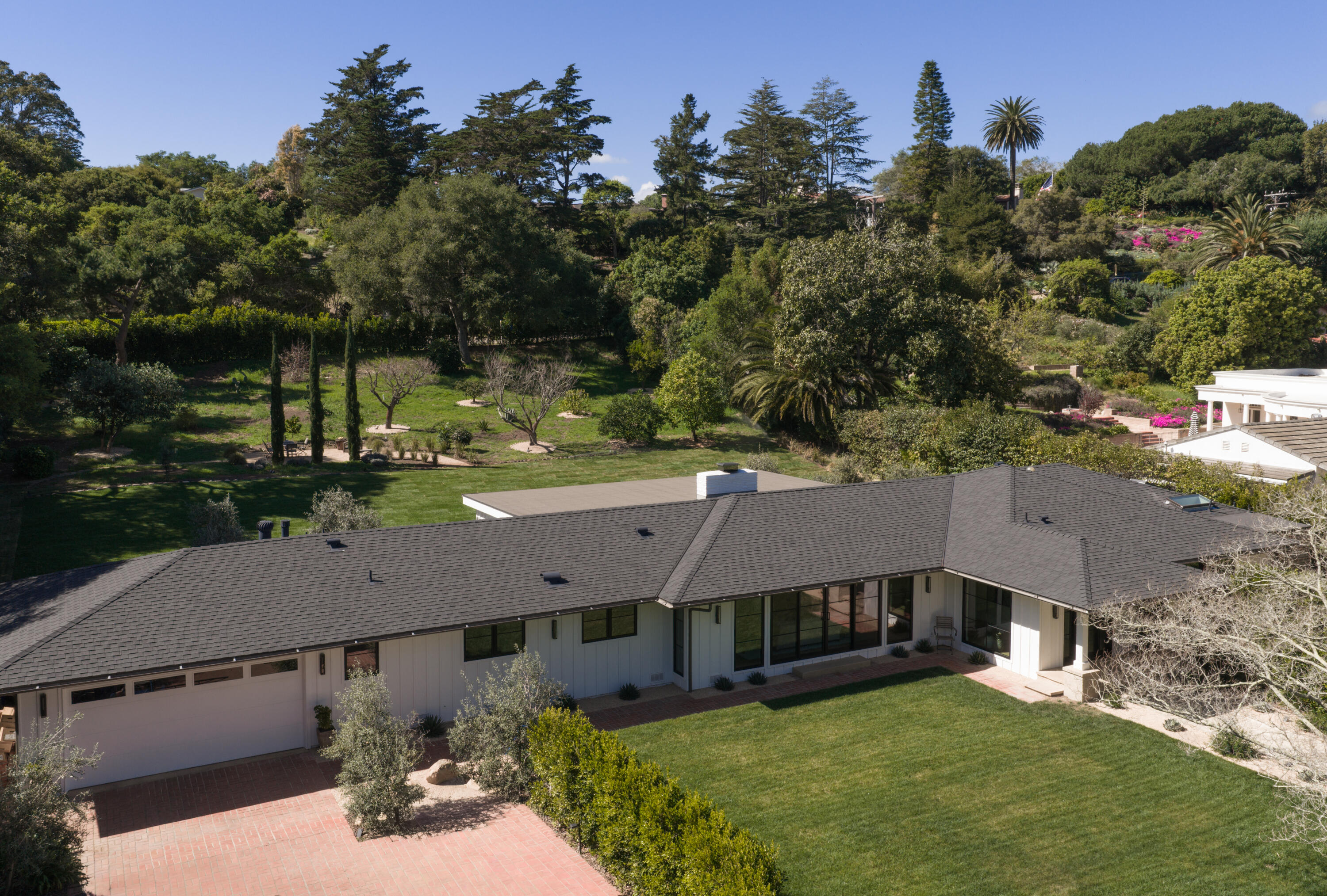 939 Las Palmas Drive