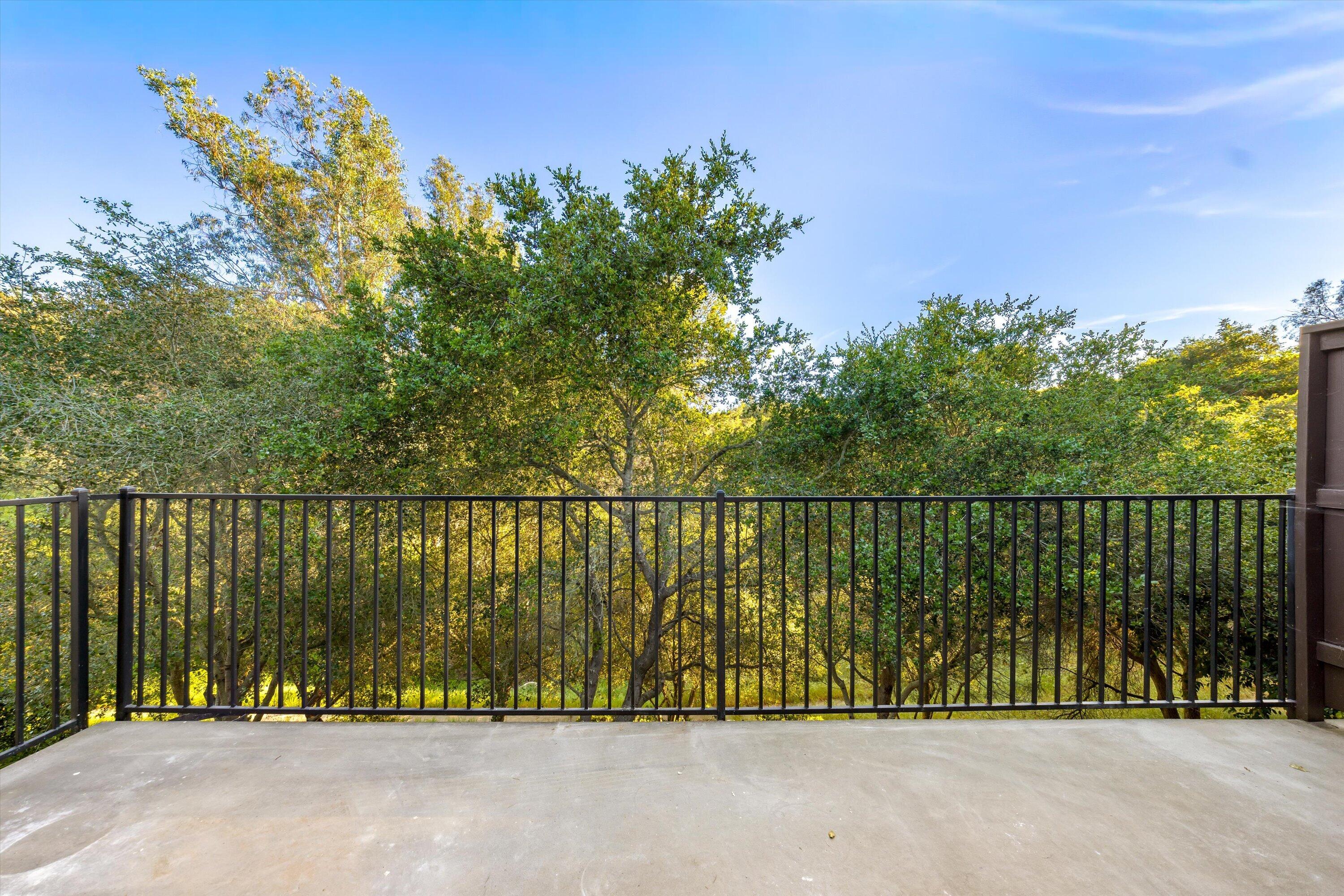 850 Highland Drive Apt 6